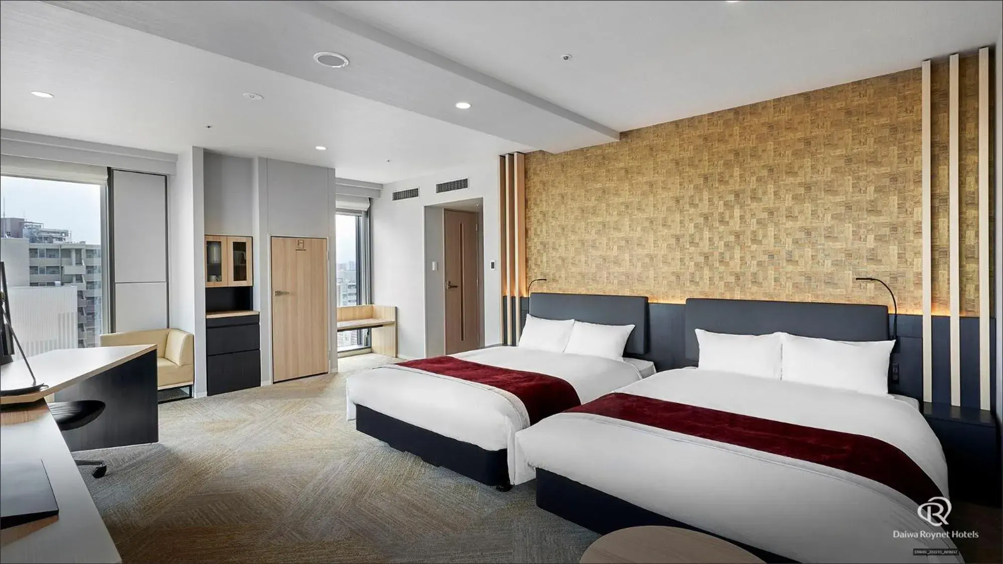 Photo of the whole room, Bed in Daiwa Roynet Hotel Kanazawa Eki Nishiguchi Photo of the whole room, Bed in Daiwa Roynet Hotel Kanazawa Eki Nishiguchi