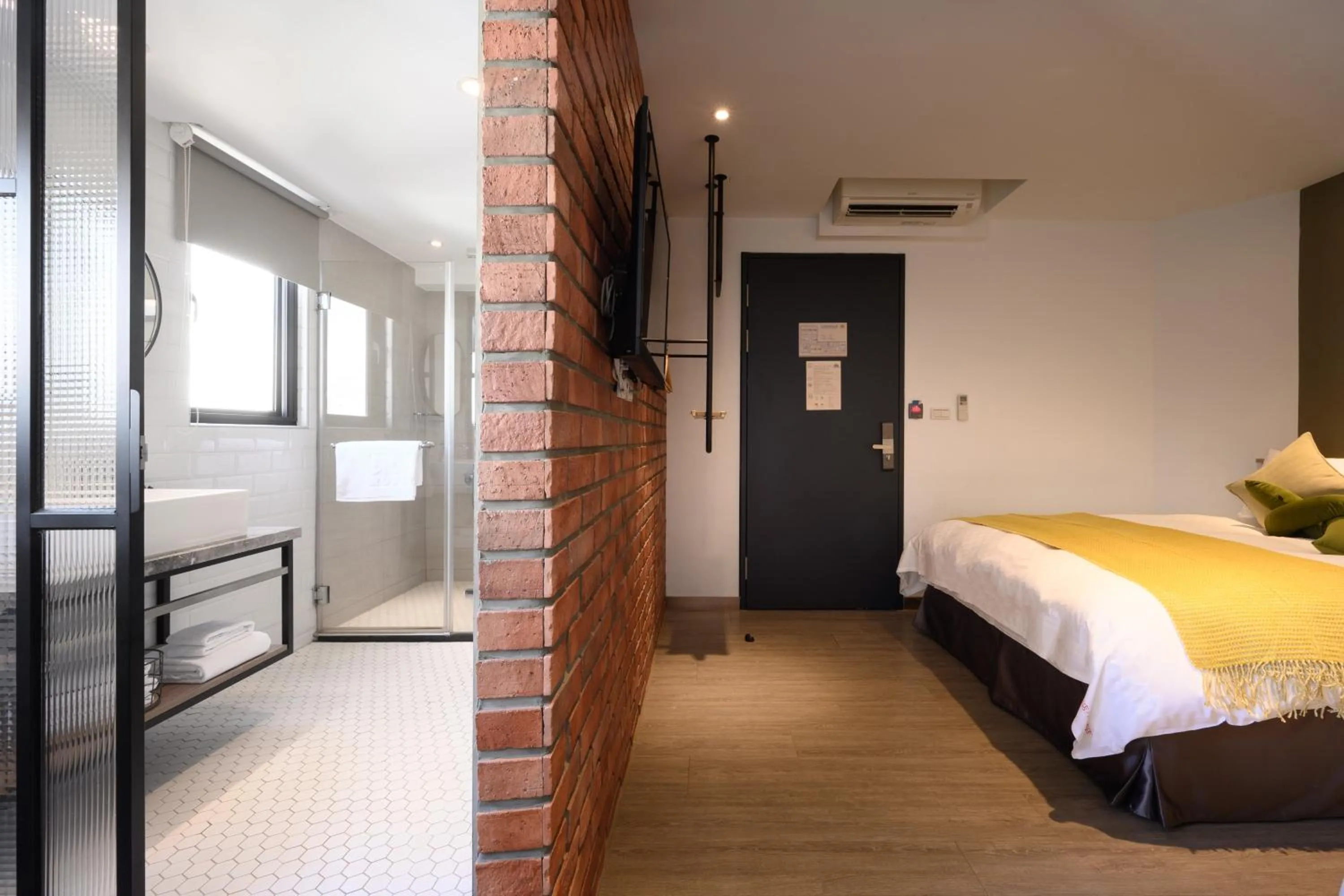 Bed in Hotel East Taichung