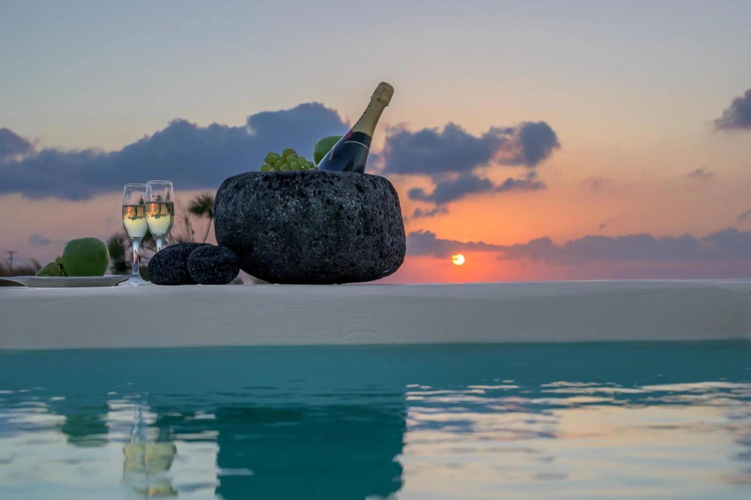 Swimming pool in Santolia Art Suites