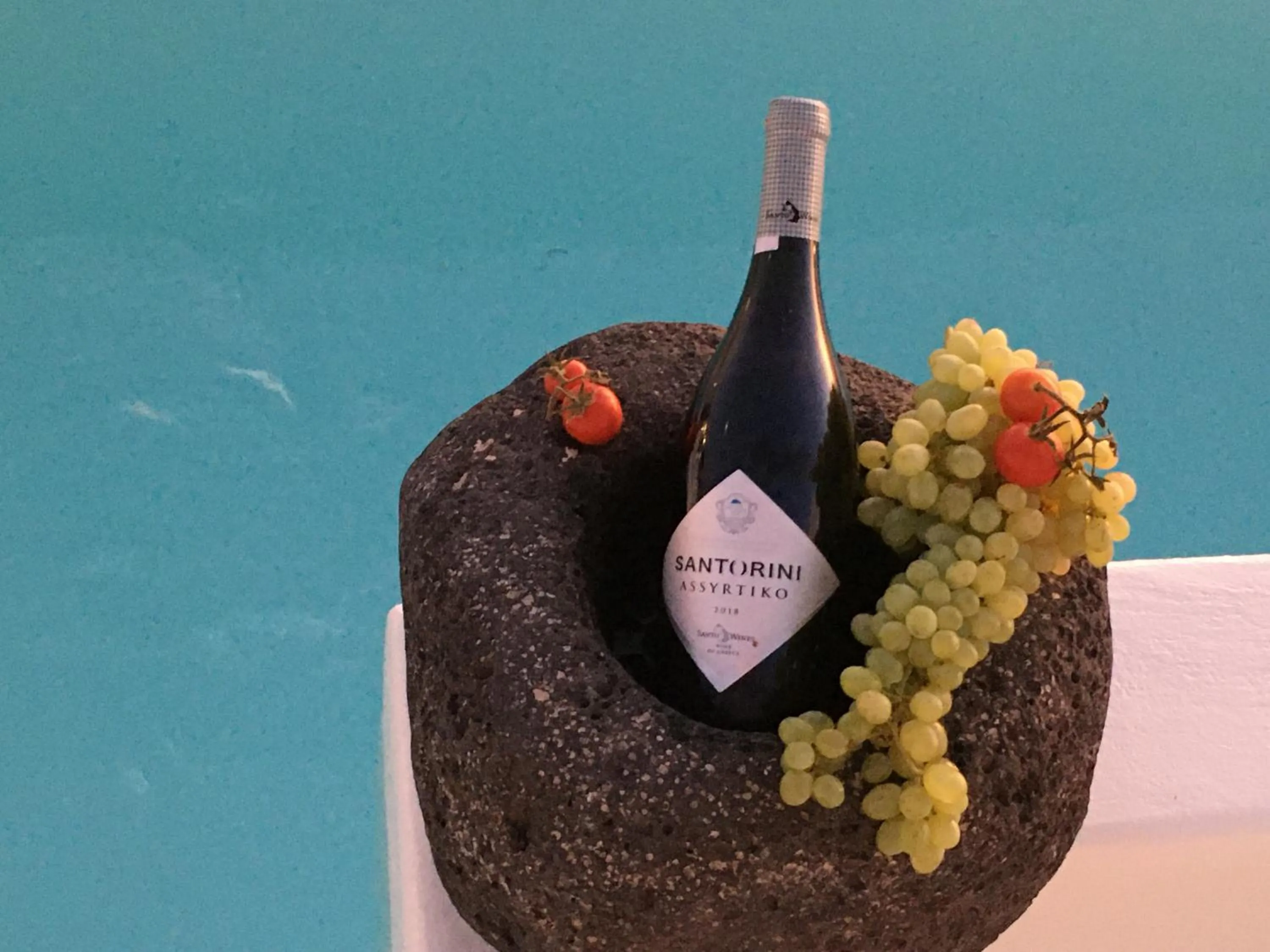 Hot Tub in Santolia Art Suites