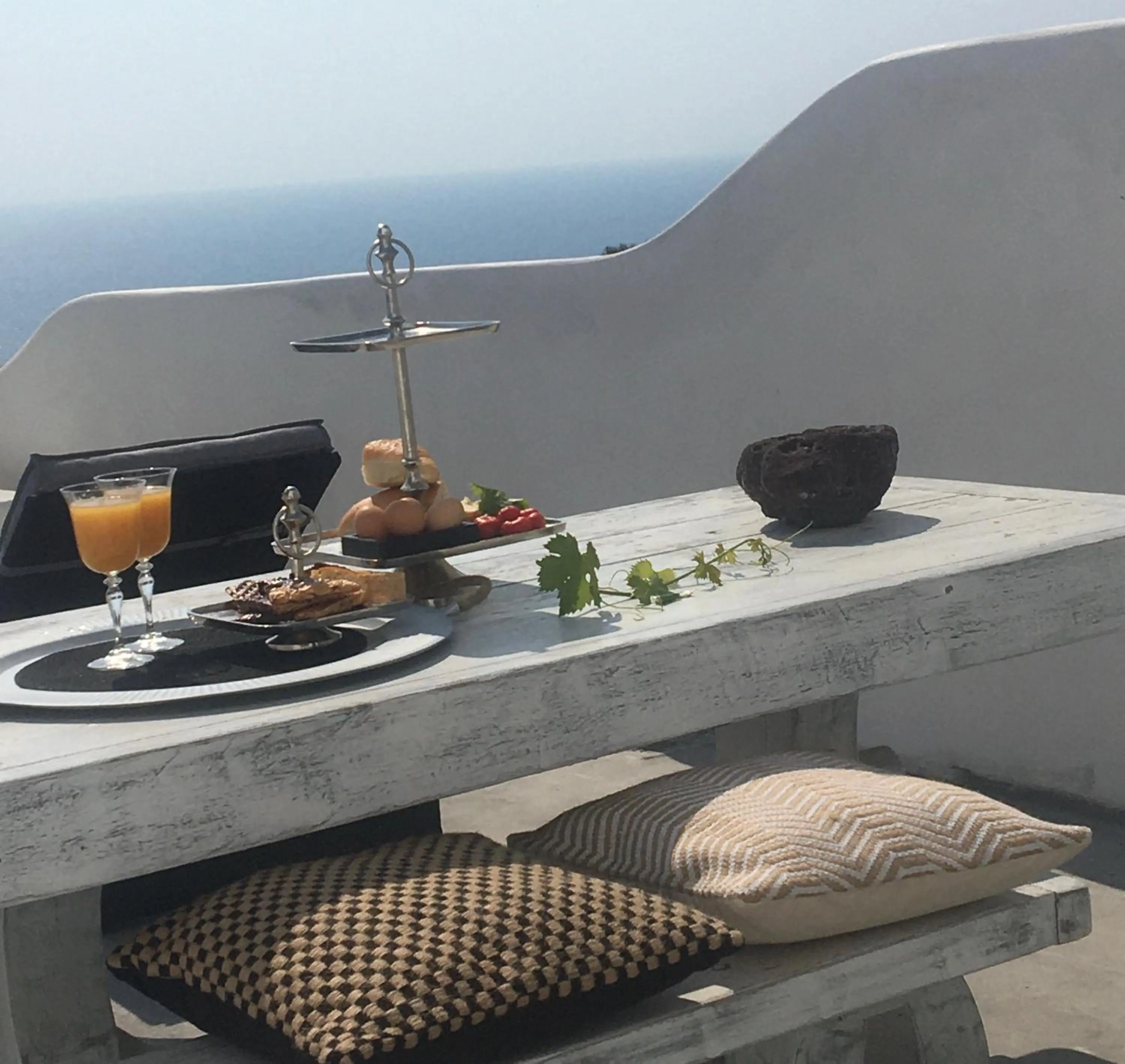 Balcony/Terrace in Santolia Art Suites