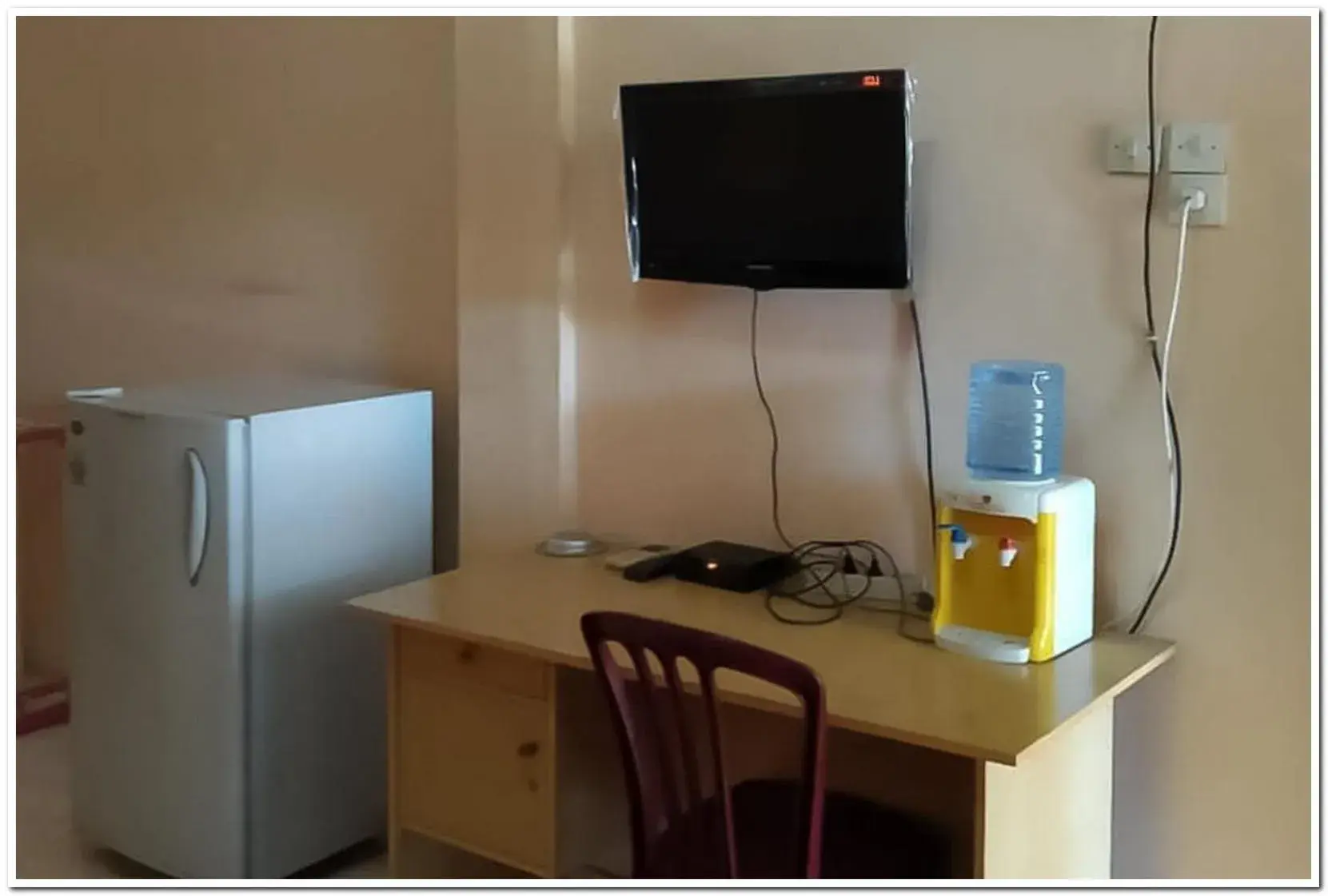 Bedroom in Hotel Maharani Syariah Mitra RedDoorz Bedroom in Hotel Maharani Syariah Mitra RedDoorz