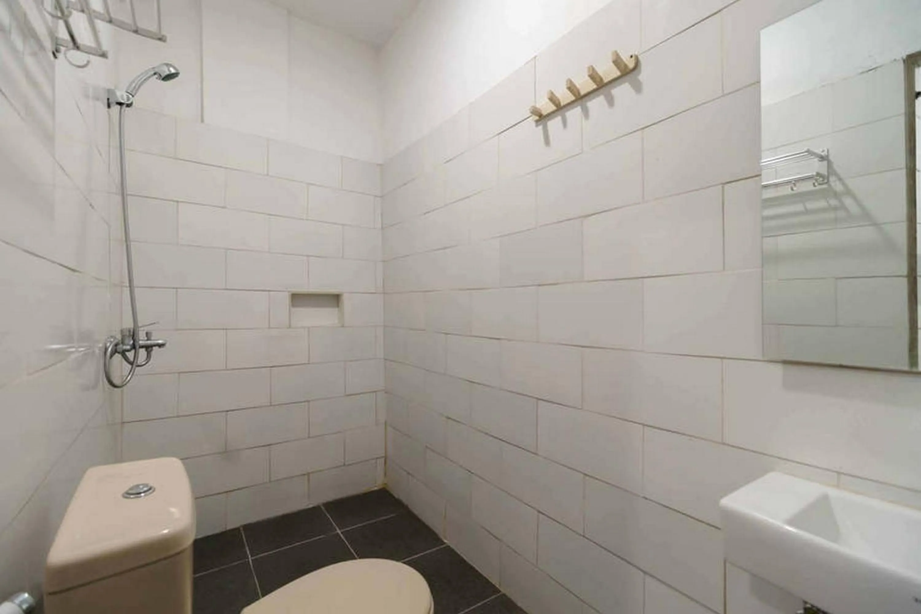 RedDoorz at Jotel Guest House Medan