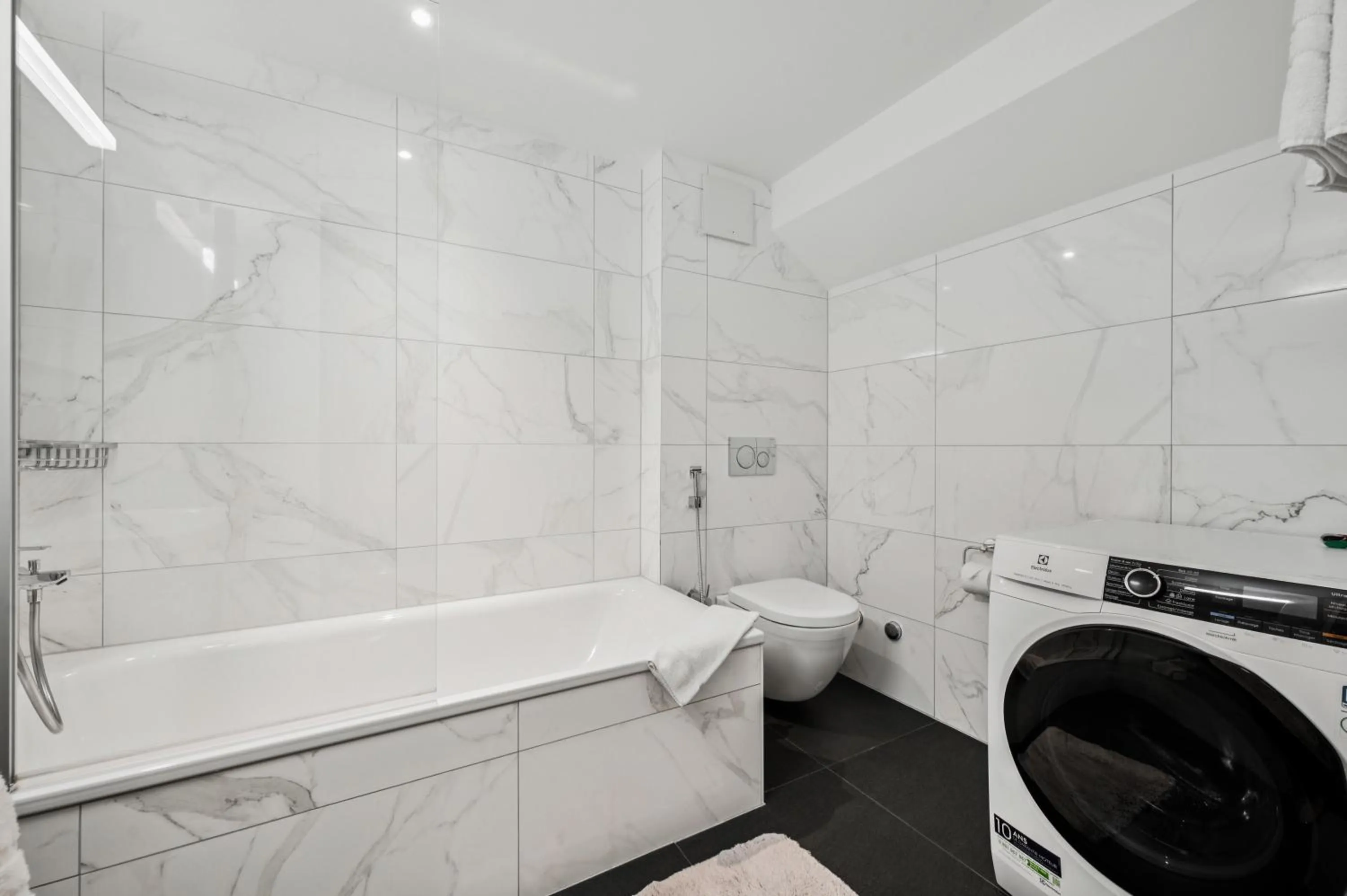 Bedroom in Hotel Sonne Interlaken-Matten