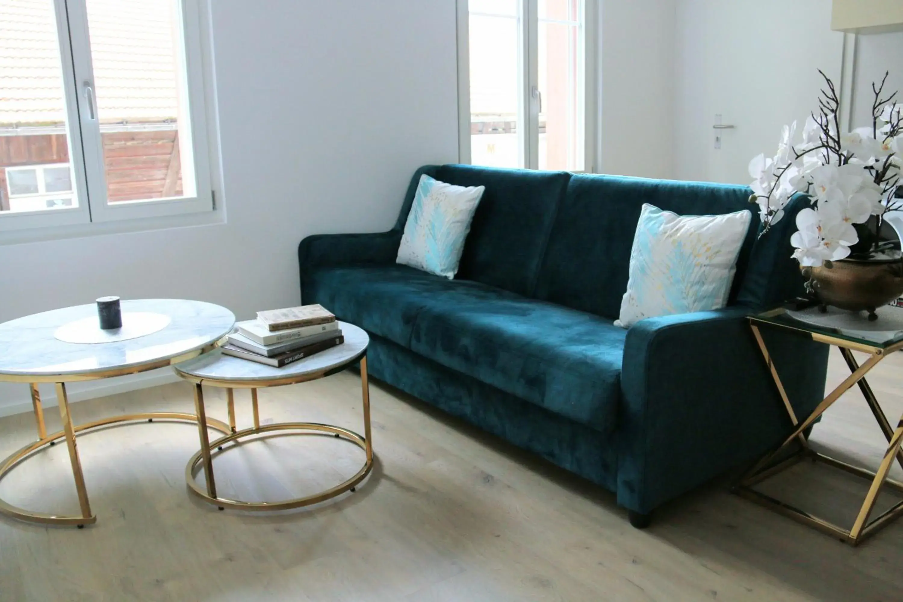 Living room, Seating Area in Hotel Sonne Interlaken-Matten