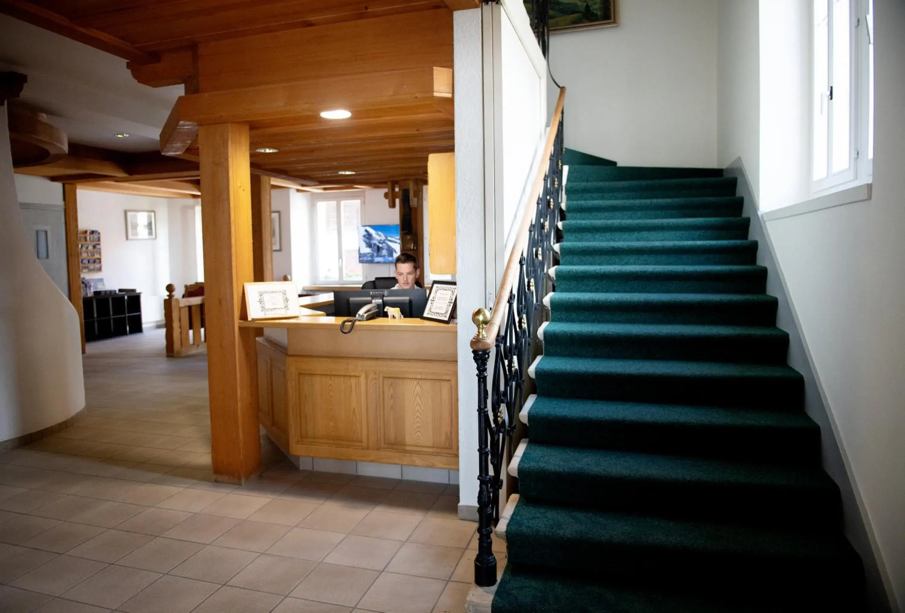 Lobby or reception, Lobby/Reception in Hotel Sonne Interlaken-Matten