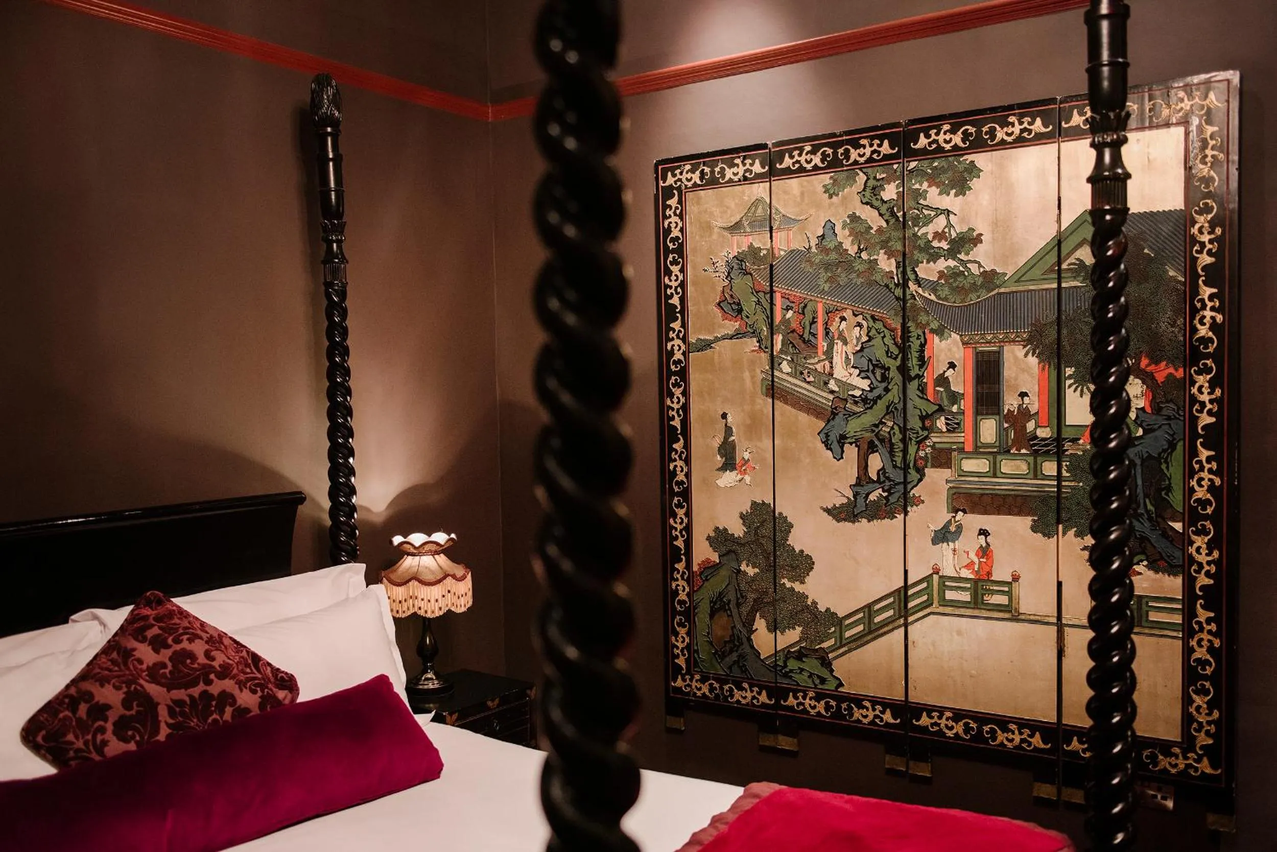 Decorative detail, Bed in Newton Hall