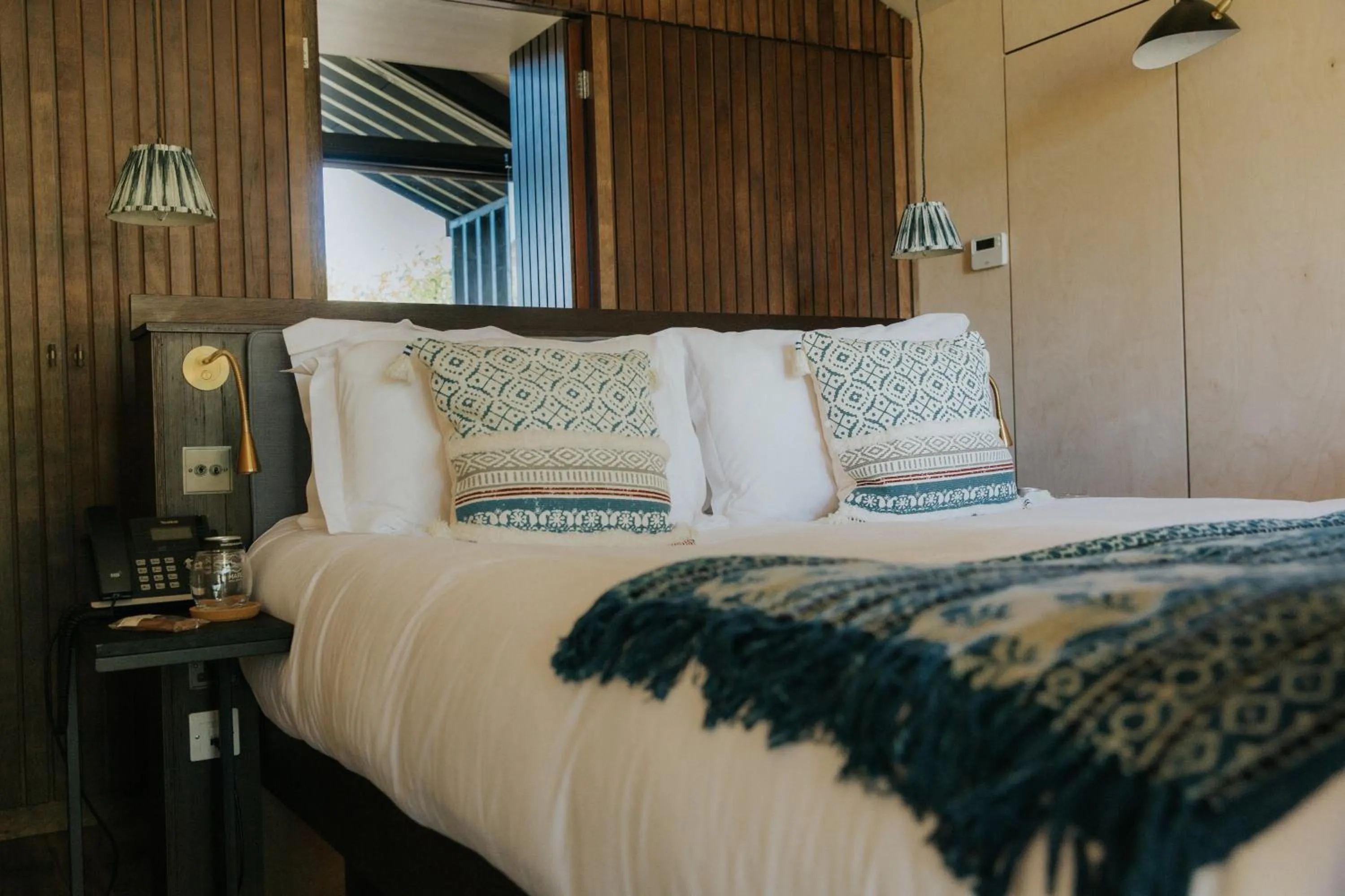 Photo of the whole room, Bed in Newton Hall