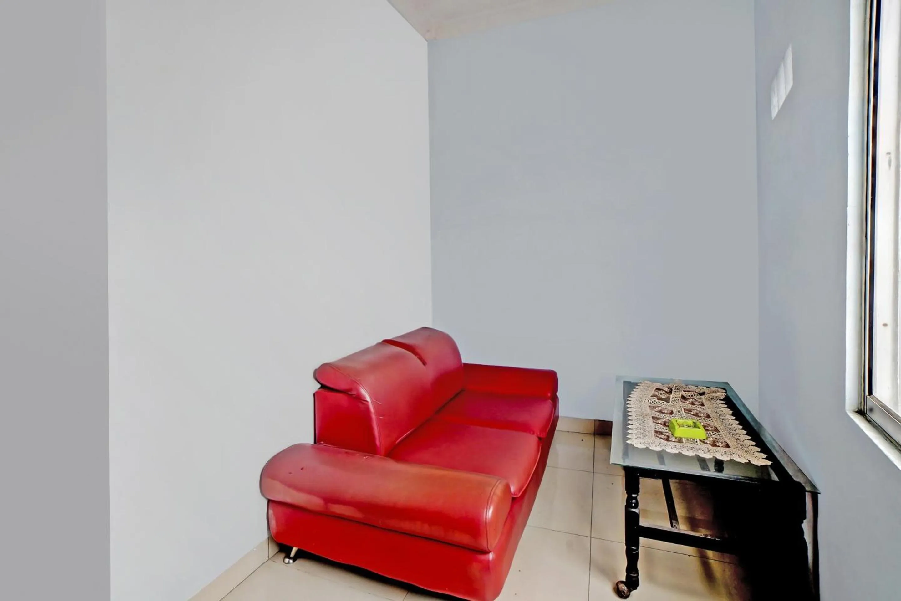 Bedroom in Hotel O Gurusinga Guesthouse