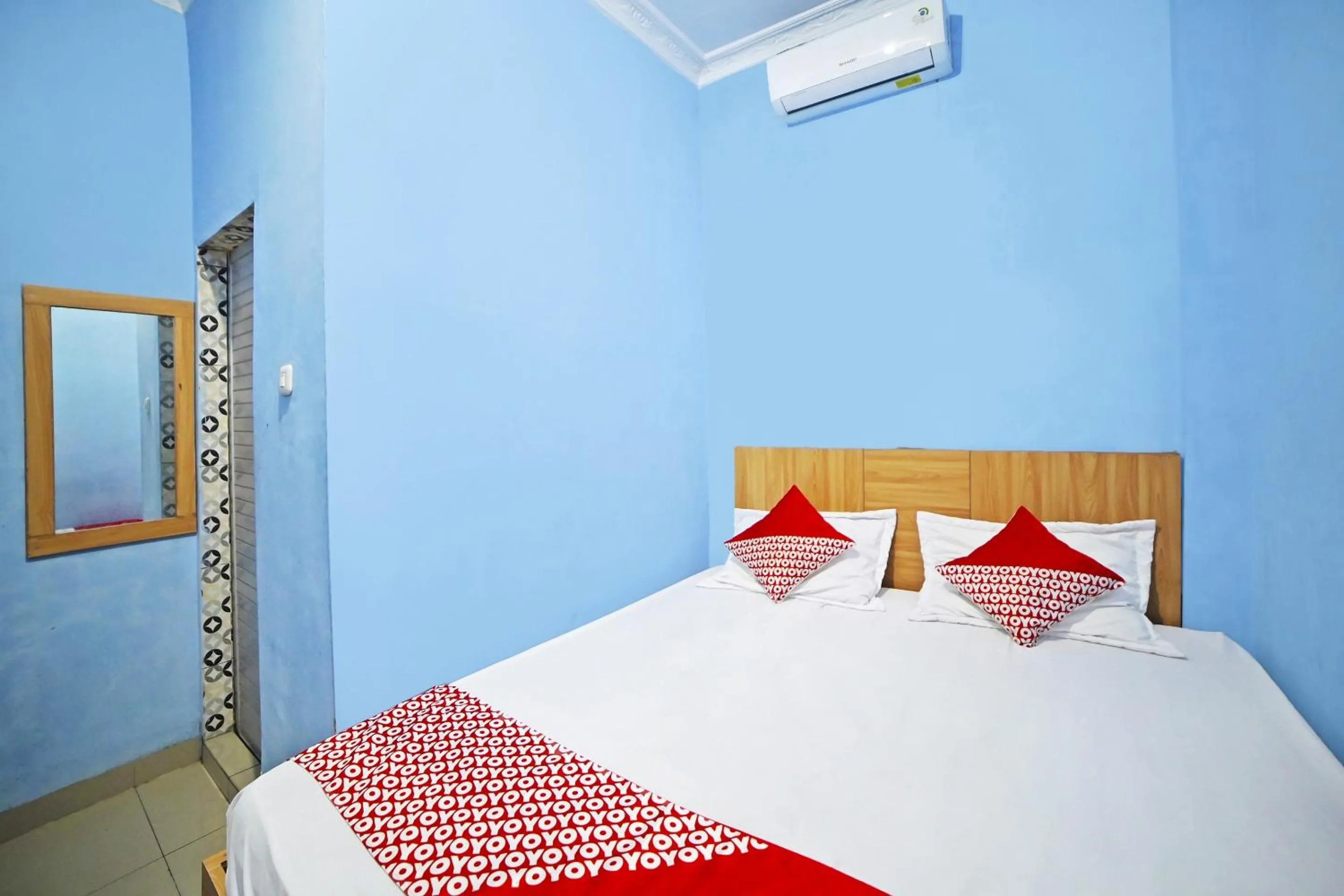 Bedroom, Bed in Hotel O Gurusinga Guesthouse