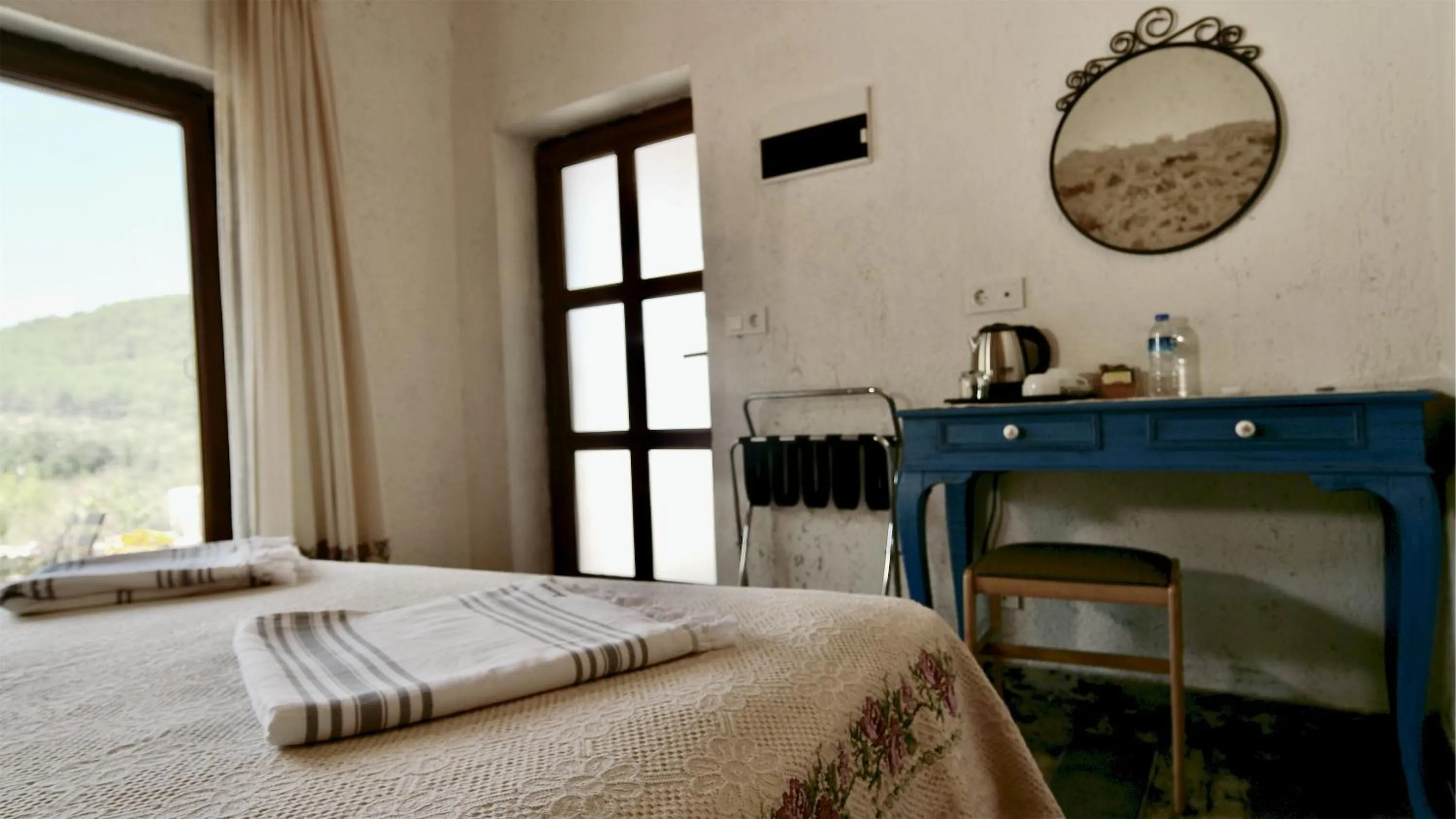 Bed in Dedehan Retreat Otel