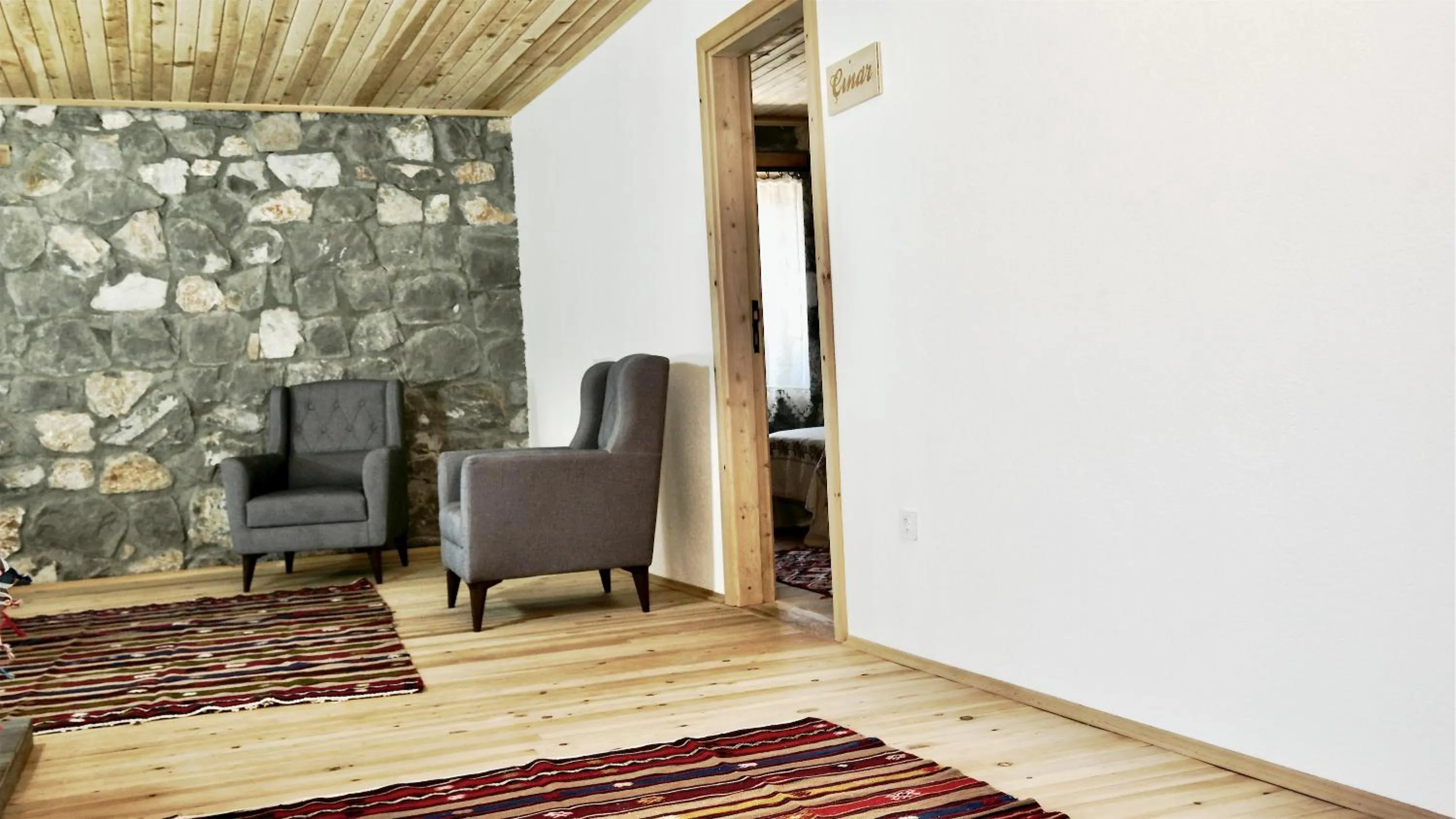 Dedehan Retreat Otel