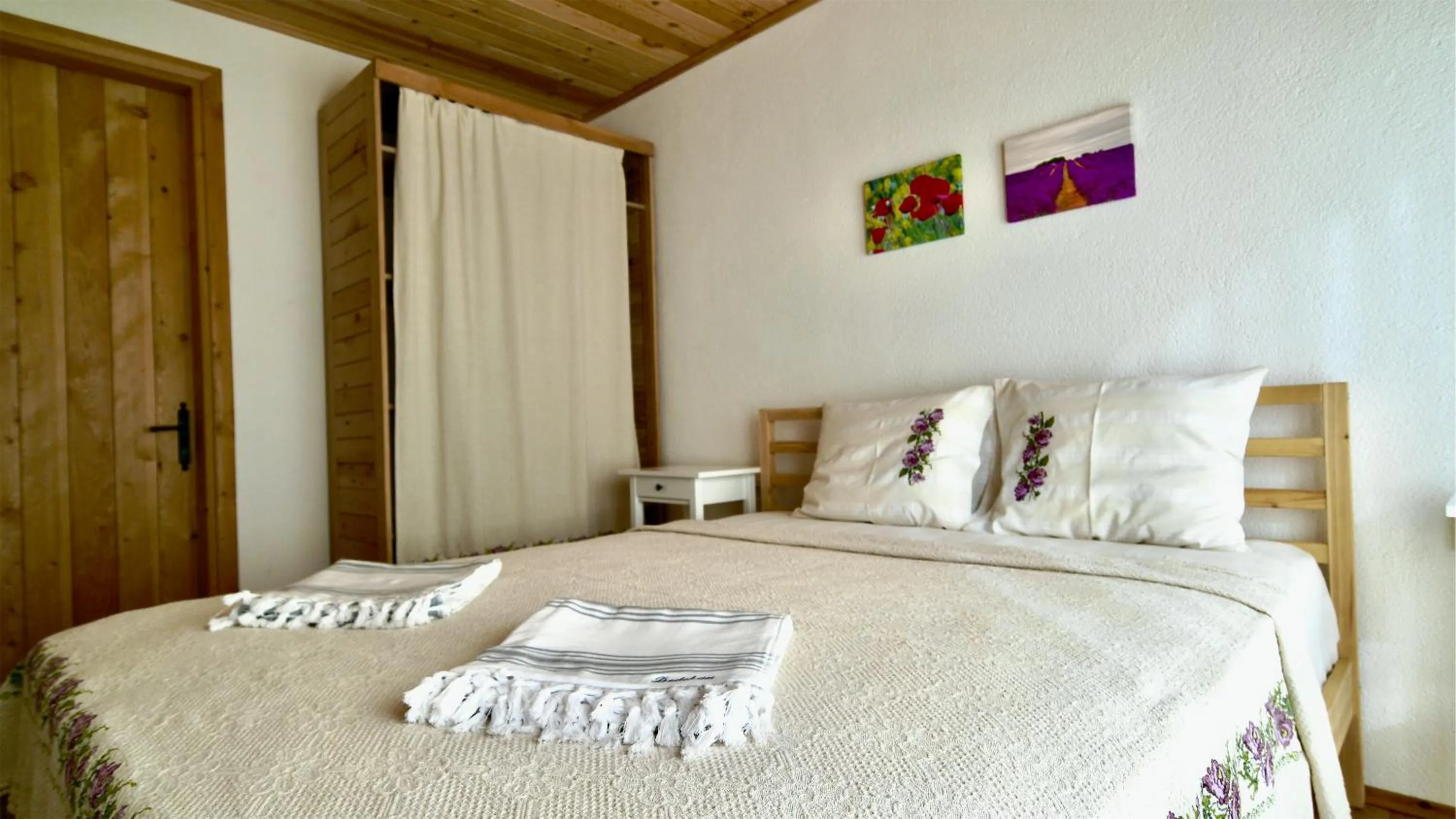 Bed in Dedehan Retreat Otel