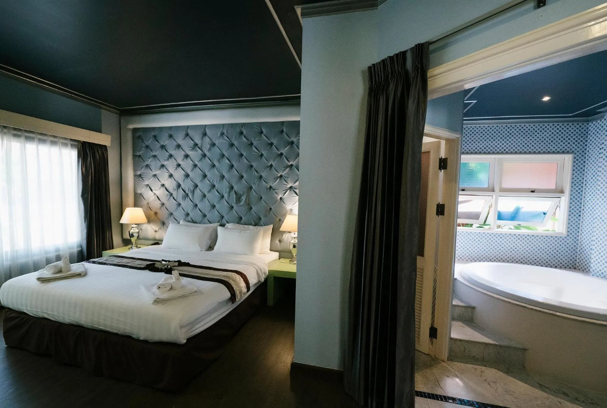 Bed in La Seine City Resort, Chiang Mai