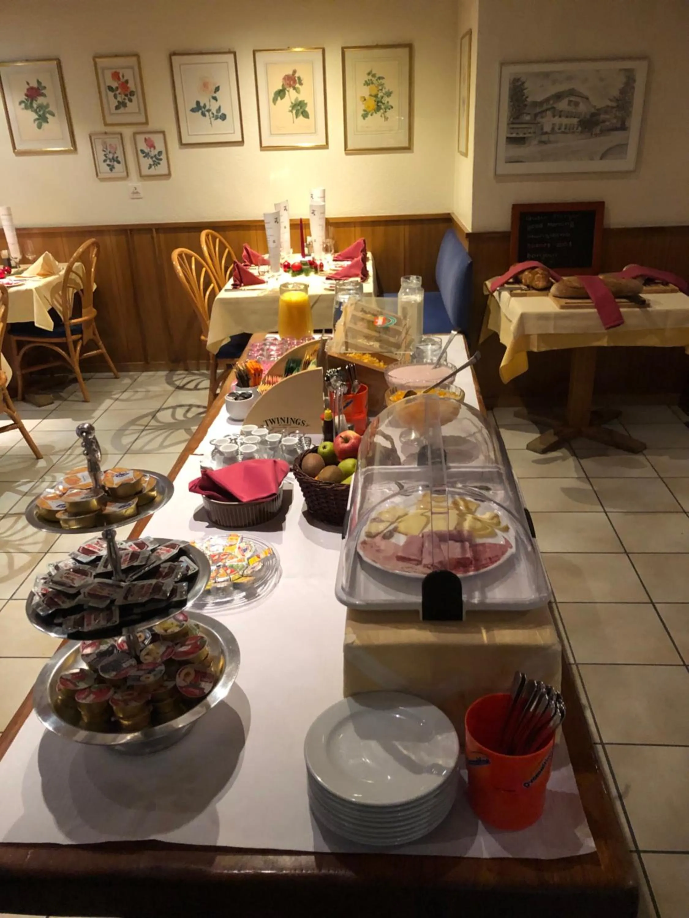 Breakfast in Seminarhotel Linde Stettlen