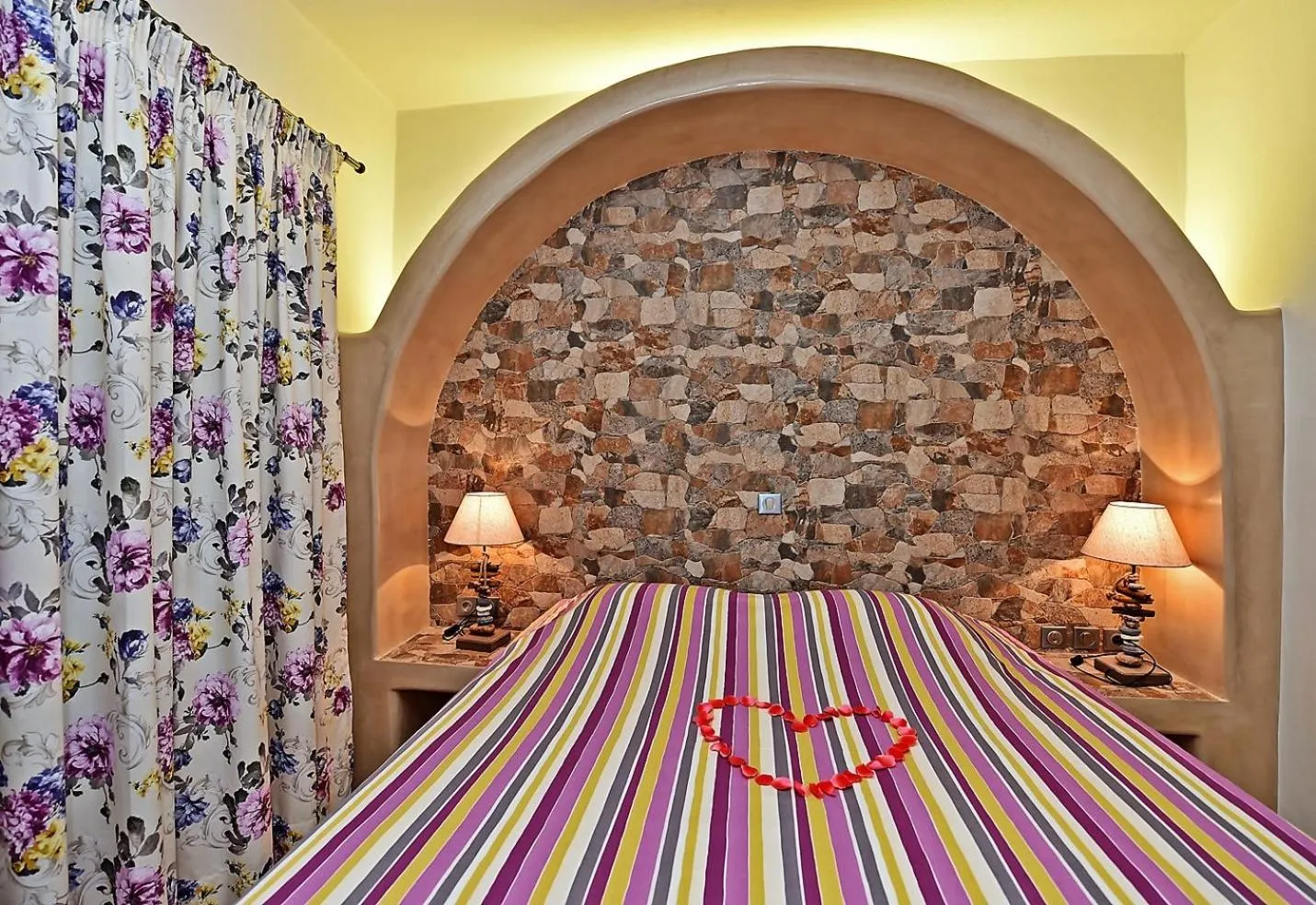 Bed in TINOS AQUA PALAZZO