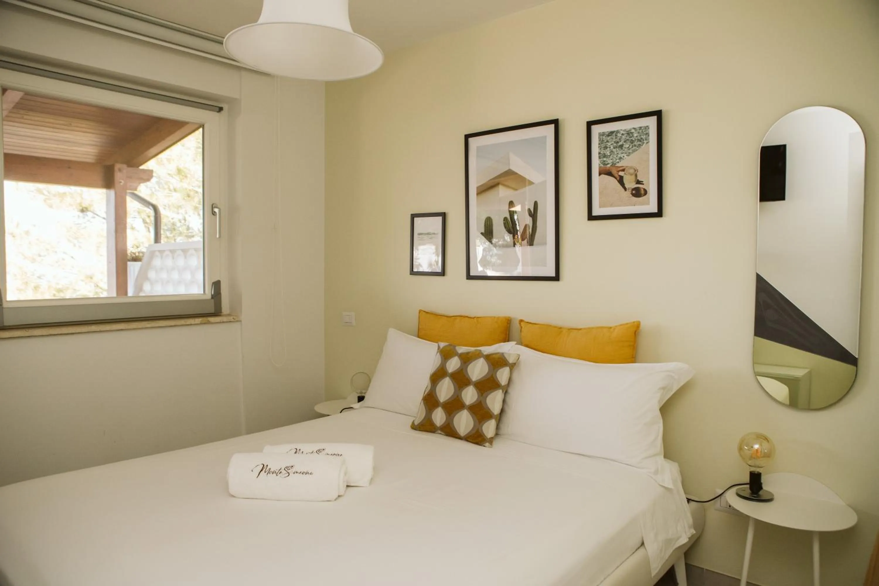 Bedroom, Bed in Monte Simeone