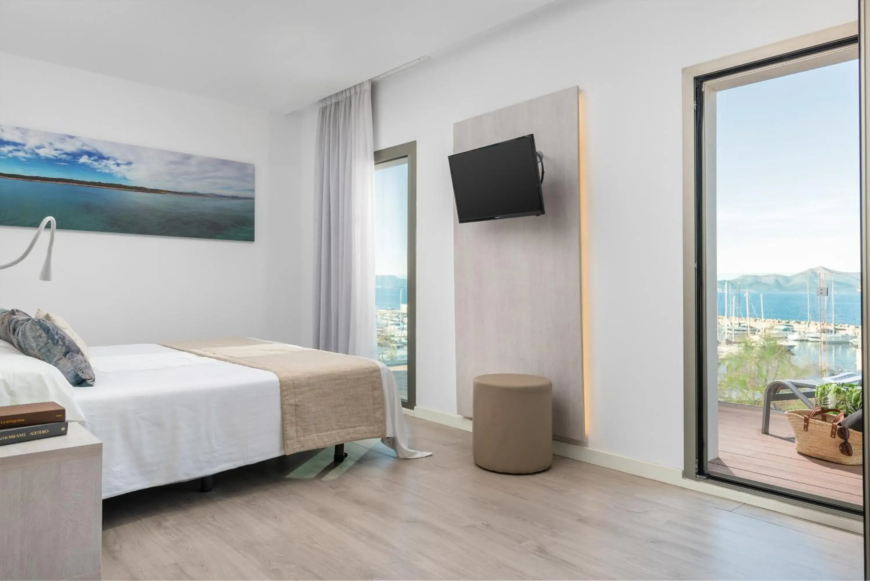 Photo of the whole room, Bed in Llaut Boutique Hotel Photo of the whole room, Bed in Llaut Boutique Hotel