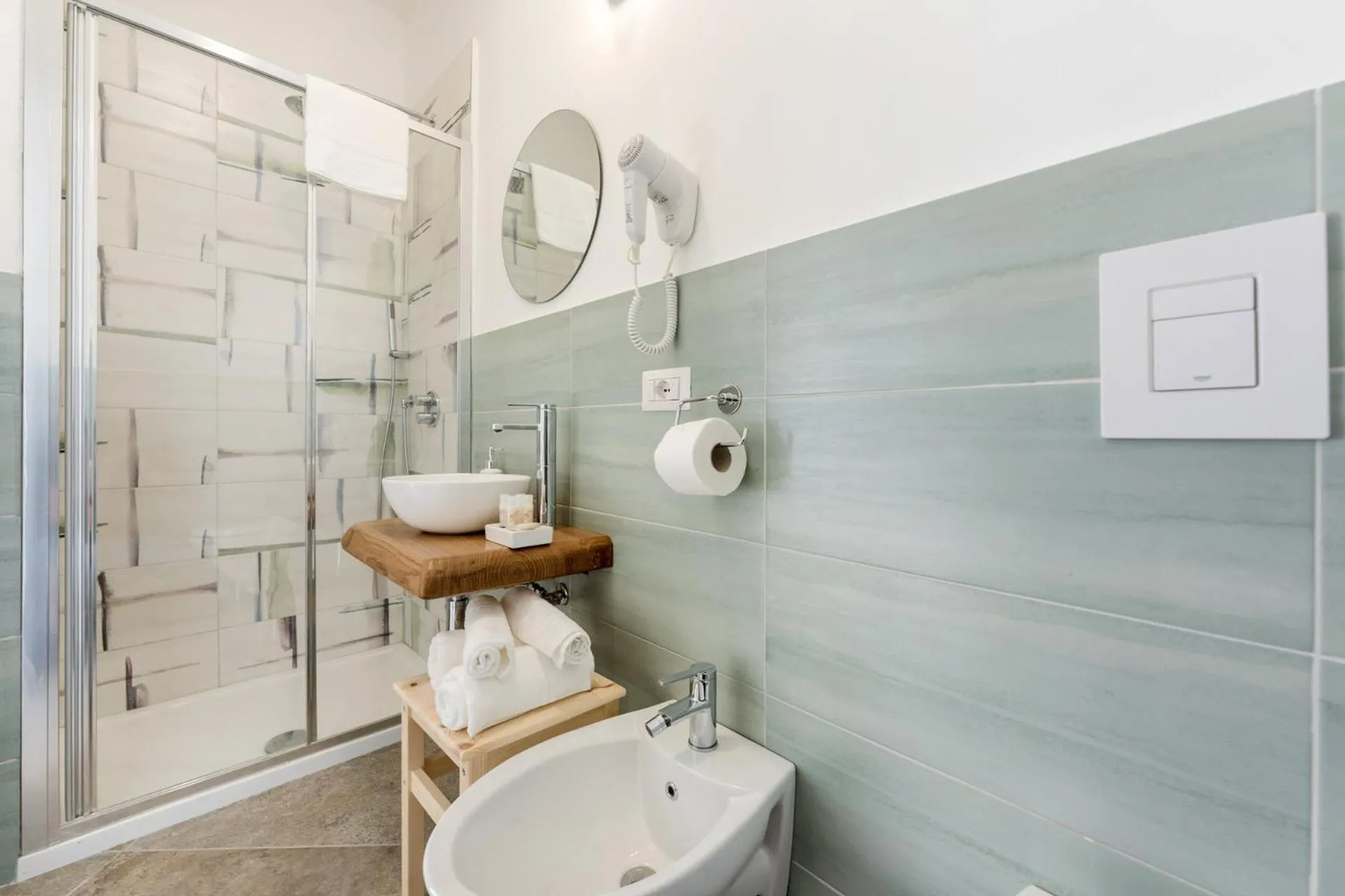 Shower in Villa Caterina b&b