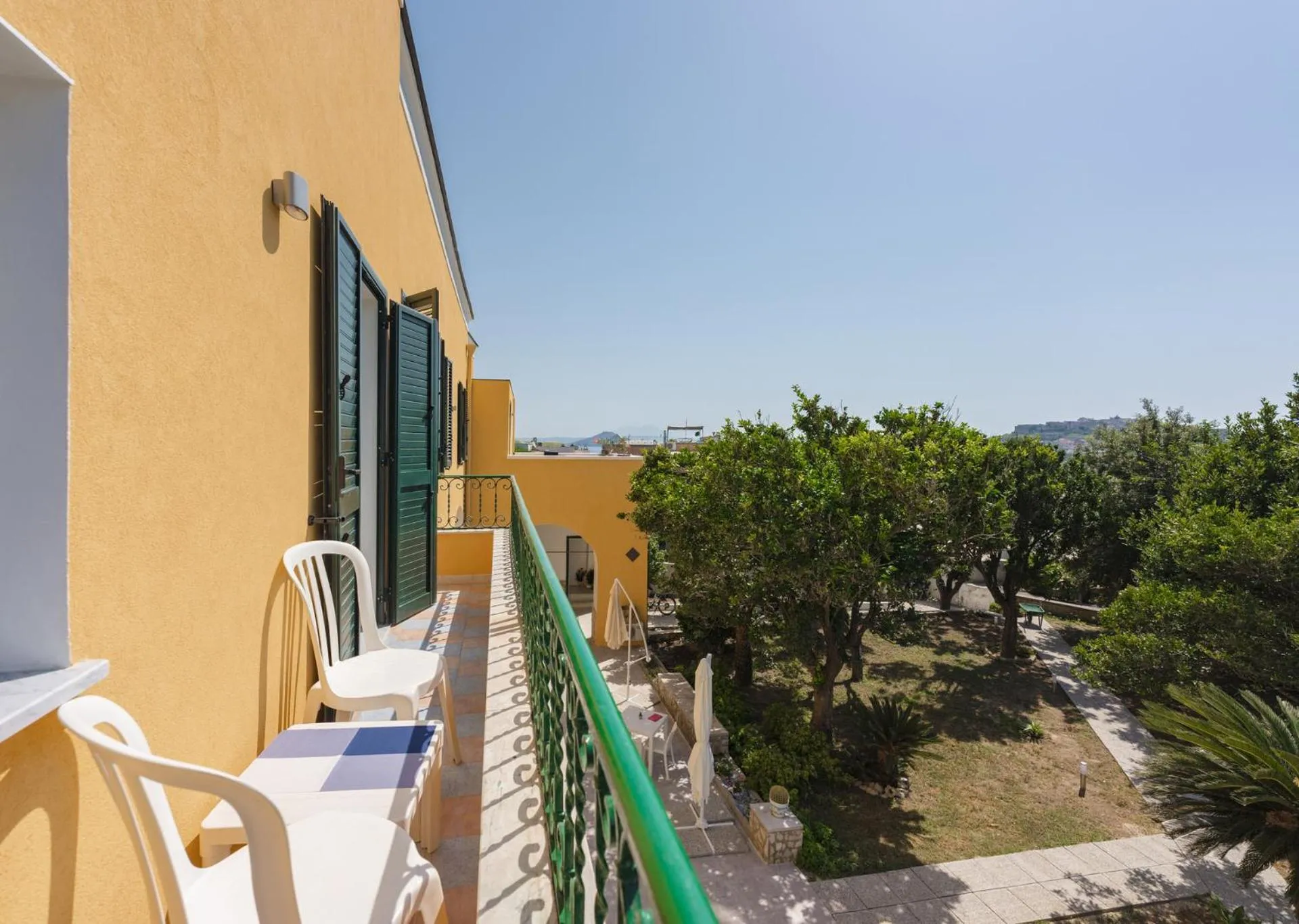 Balcony/Terrace in Villa Caterina b&b