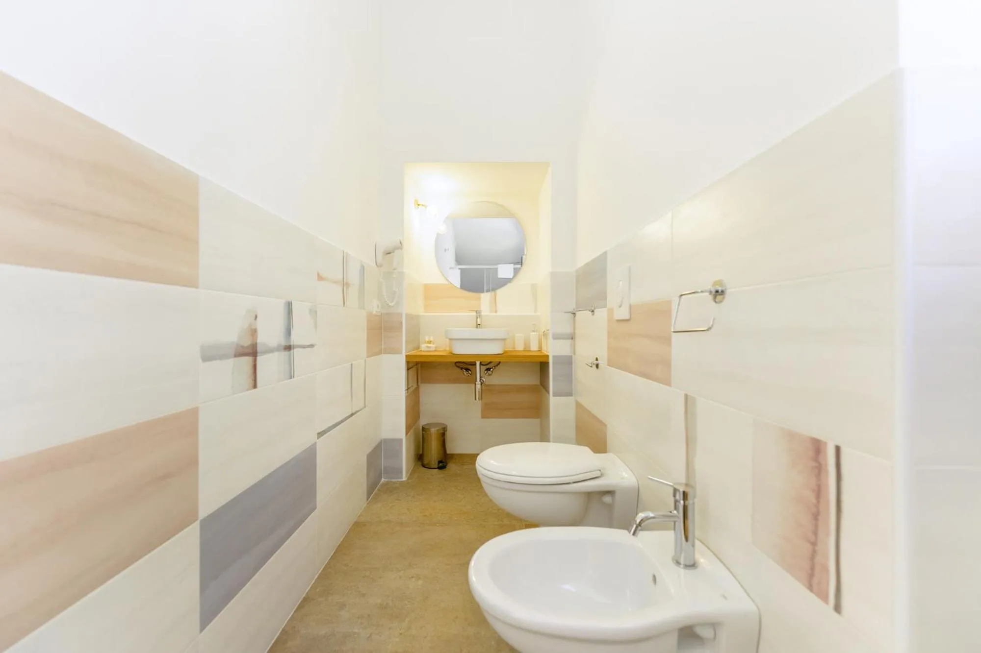 Shower in Villa Caterina b&b