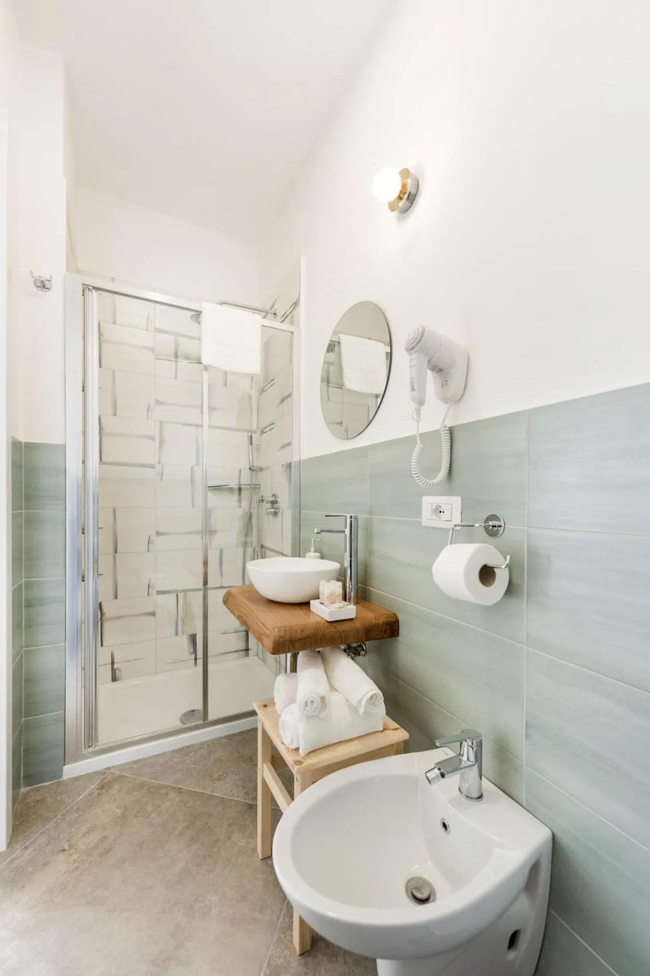Shower in Villa Caterina b&b