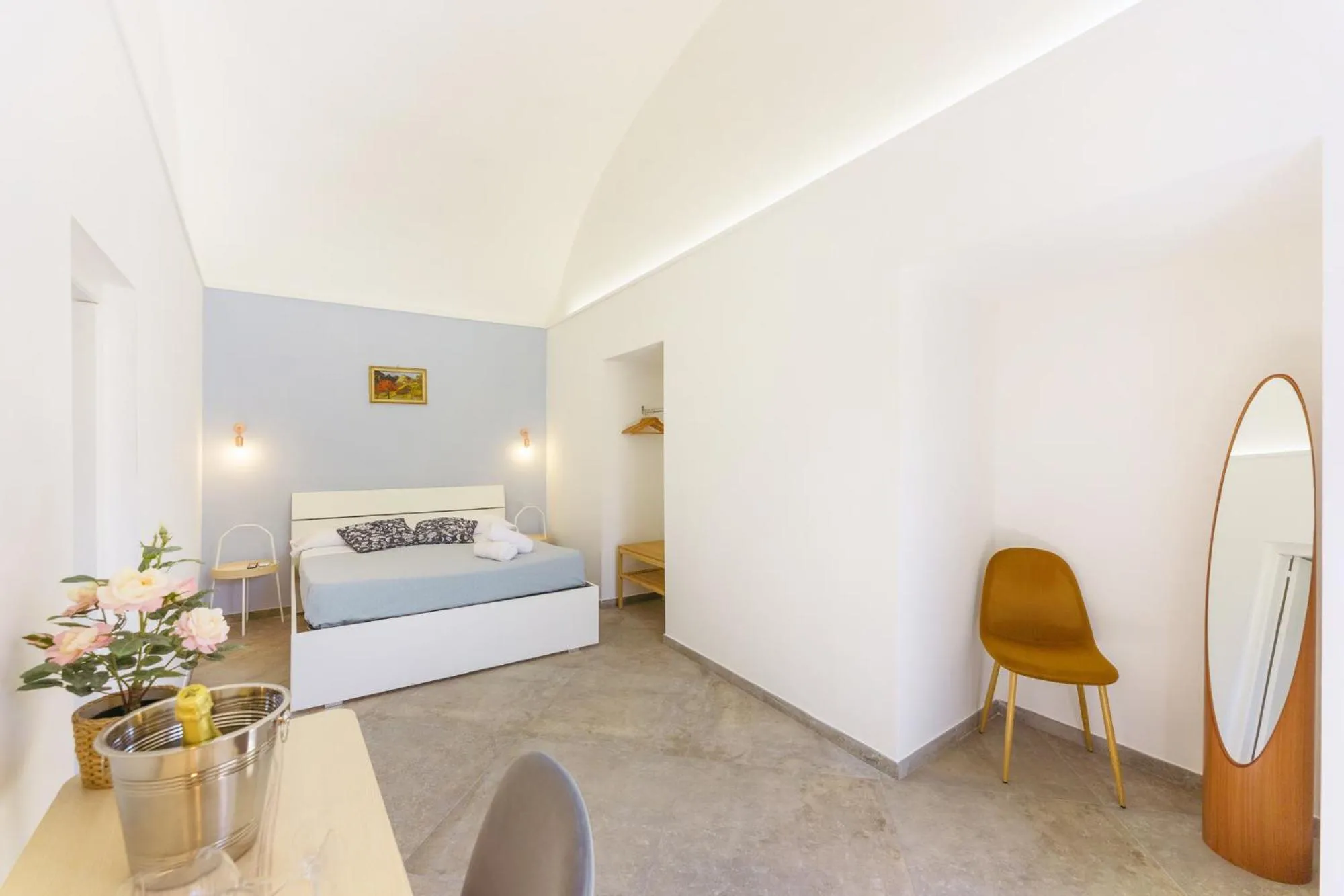 Bed in Villa Caterina b&b