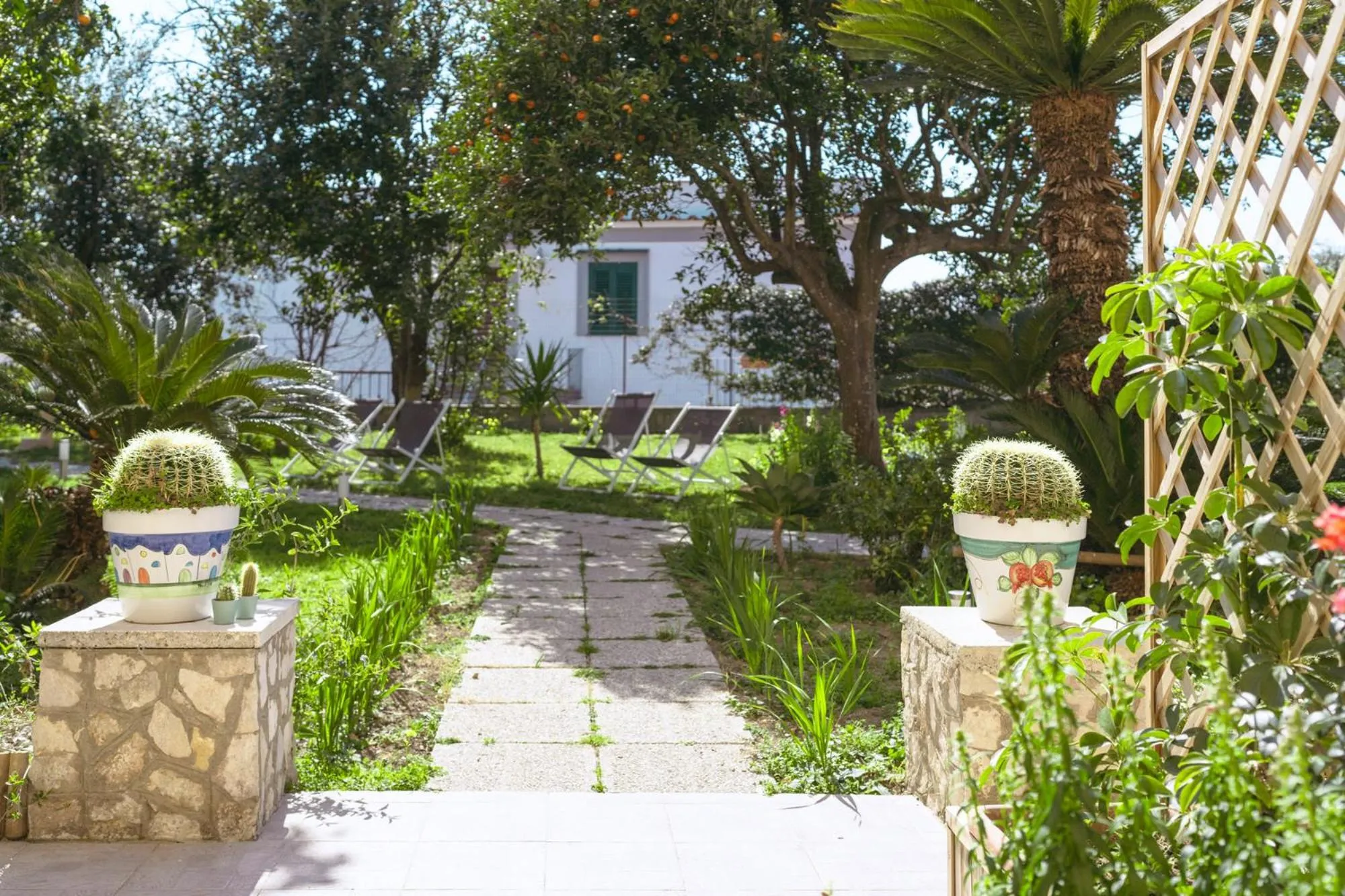Garden in Villa Caterina b&b