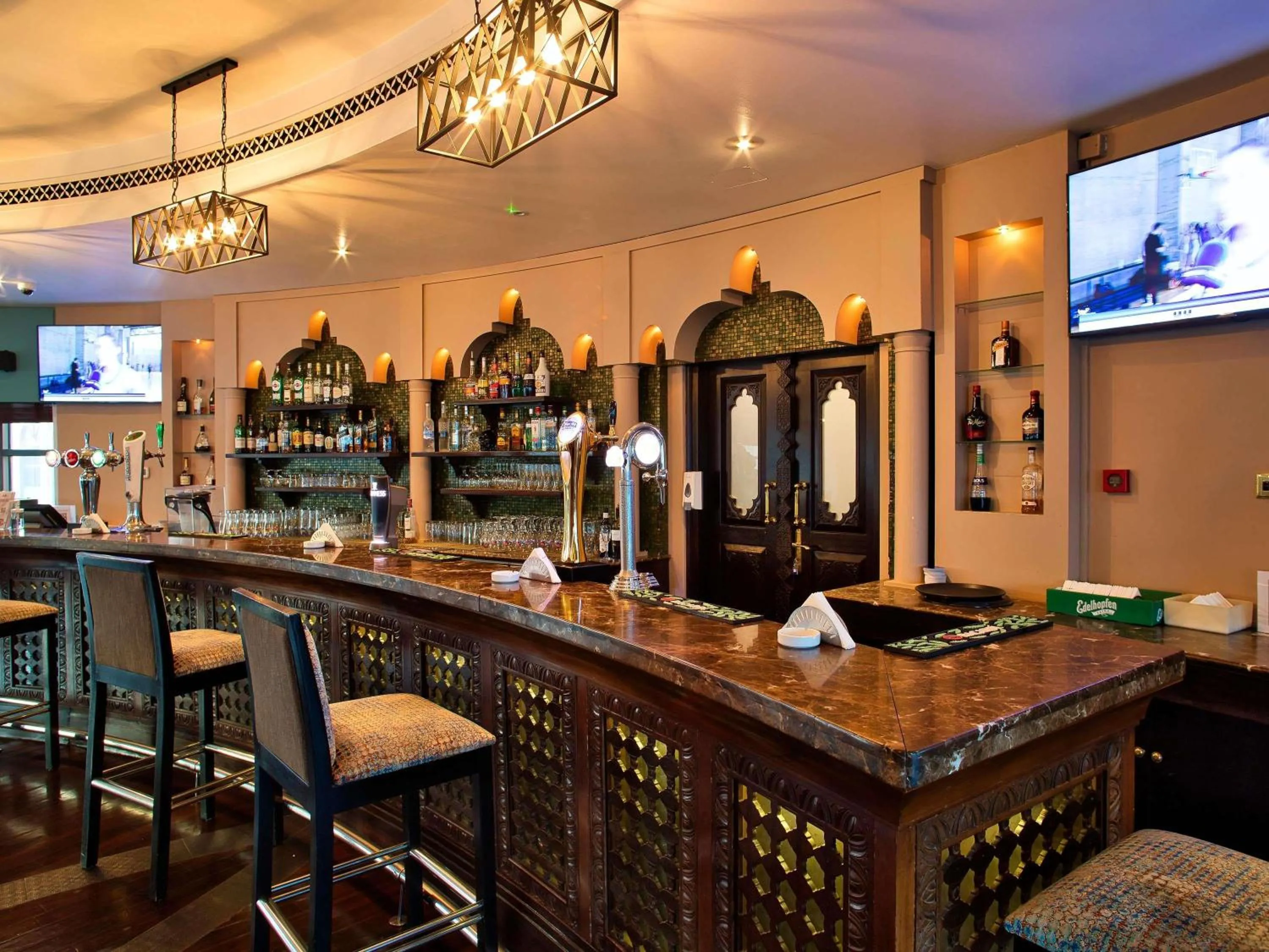 Restaurant/places to eat in Novotel Bahrain Al Dana Resort