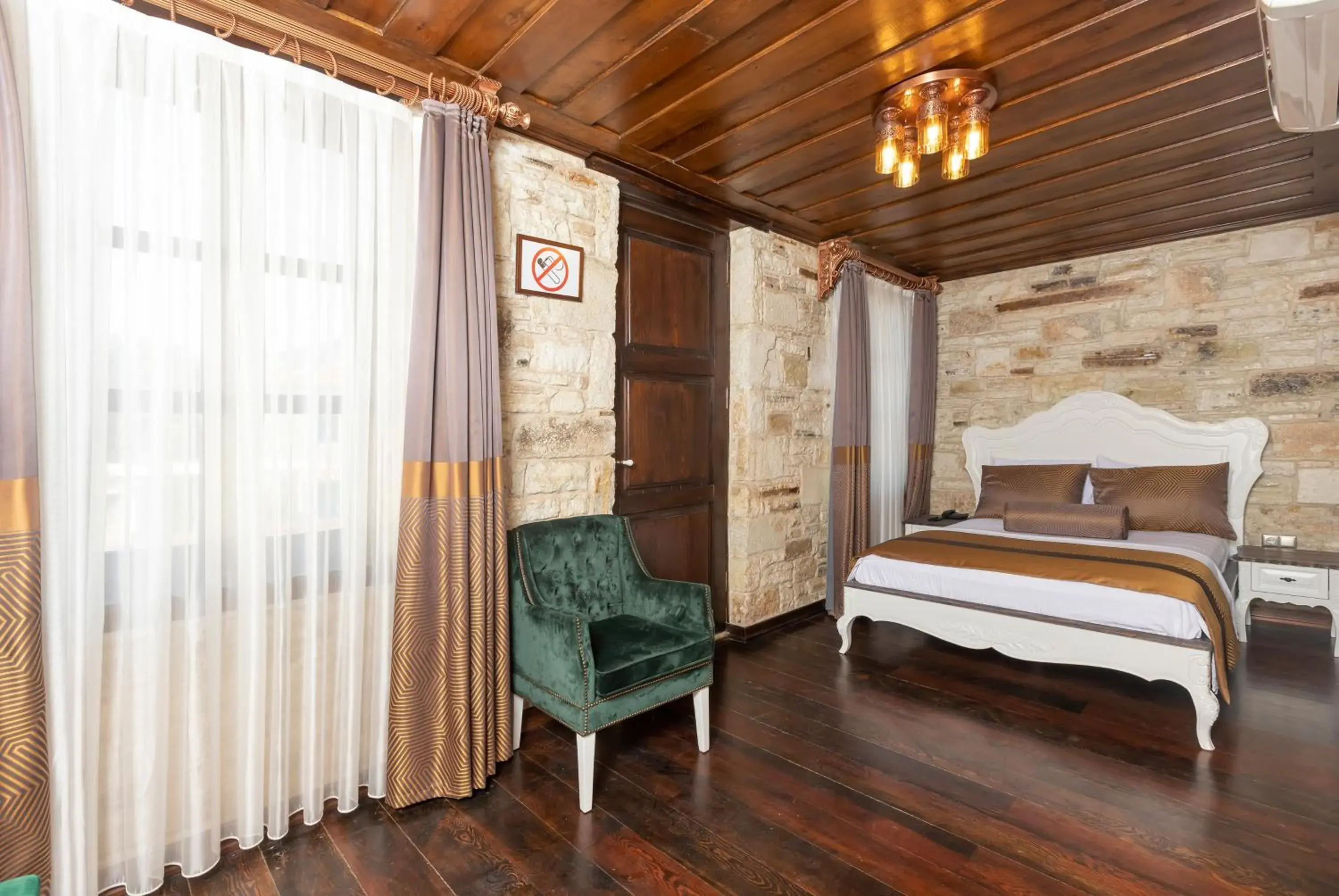 Double Room with Balcony (2 Adults + 1 Child) in Marina Foça Hotel Double Room with Balcony (2 Adults + 1 Child) in Marina Foça Hotel