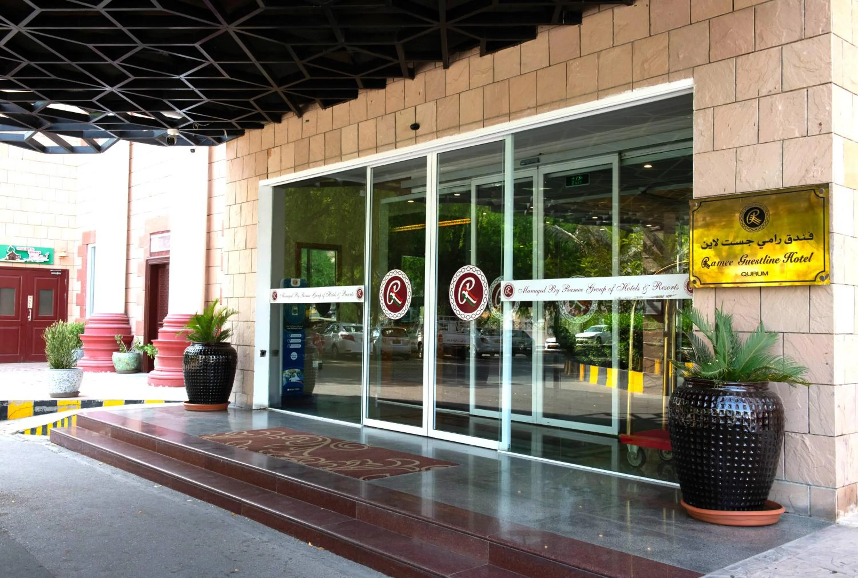 Facade/entrance in Ramee Guestline Hotel