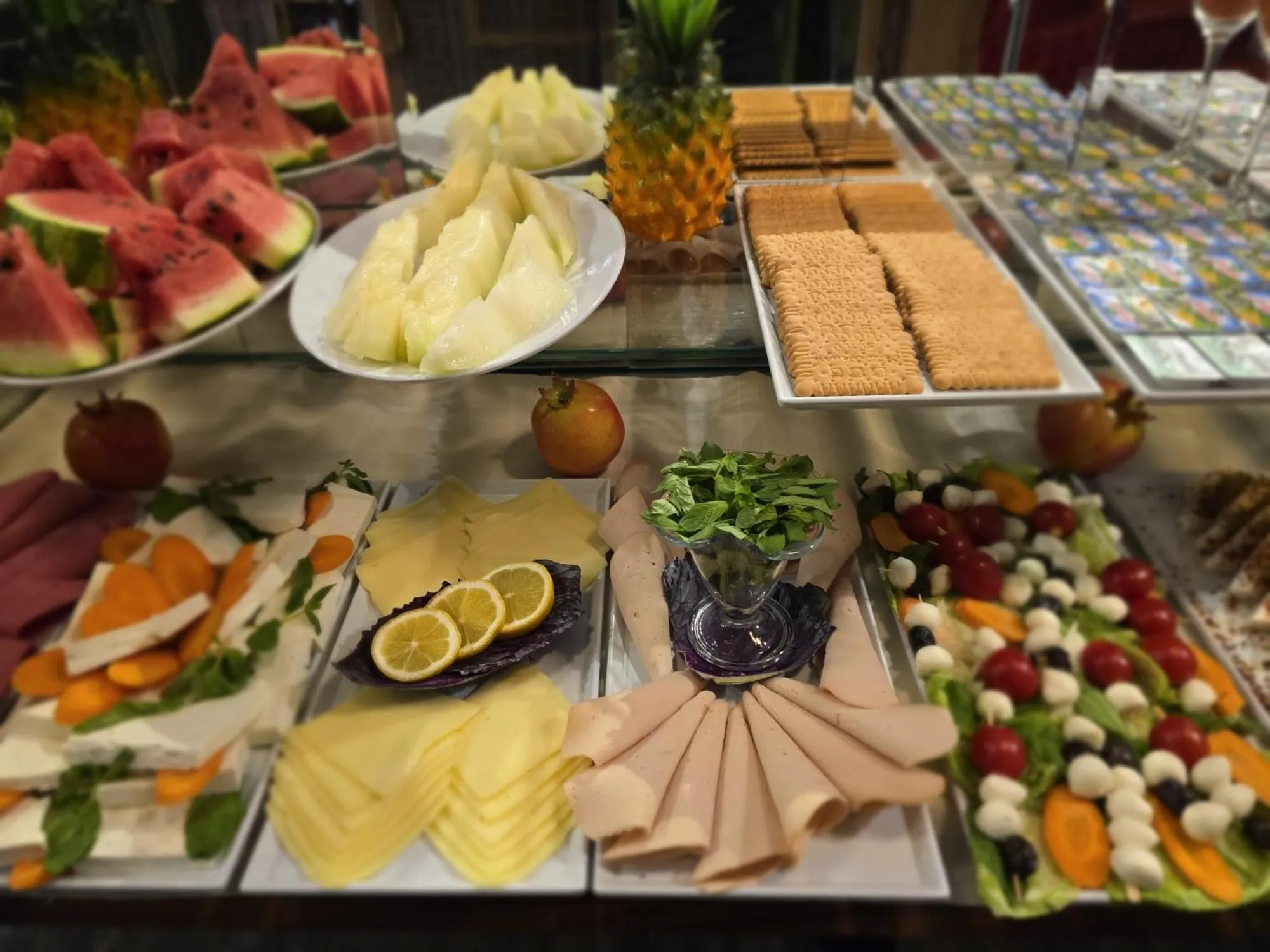 Food in Maranda Suit Hotel