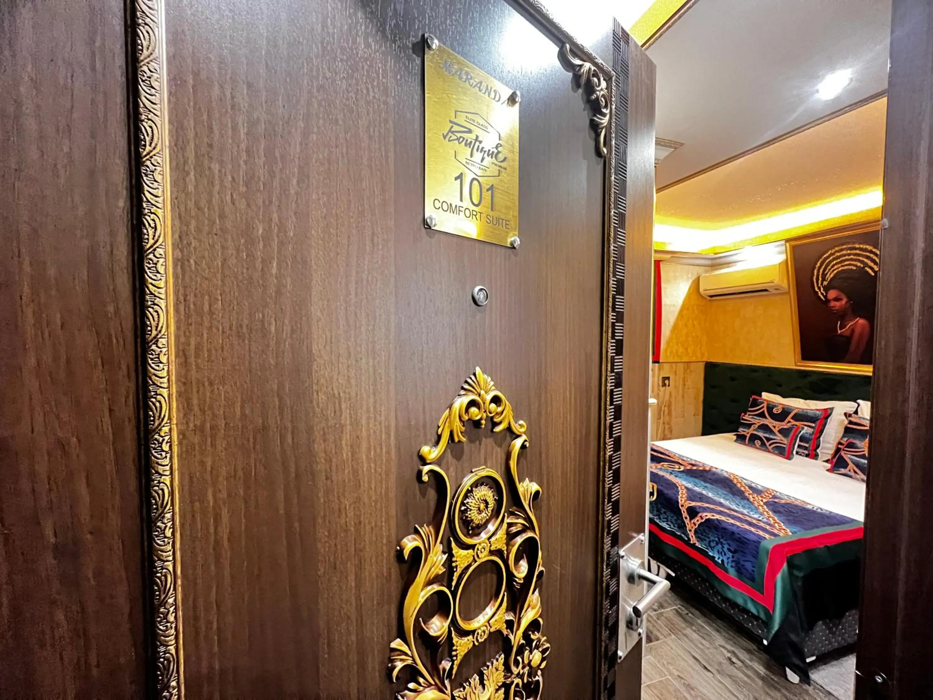 Bedroom, Bed in Maranda Suit Hotel