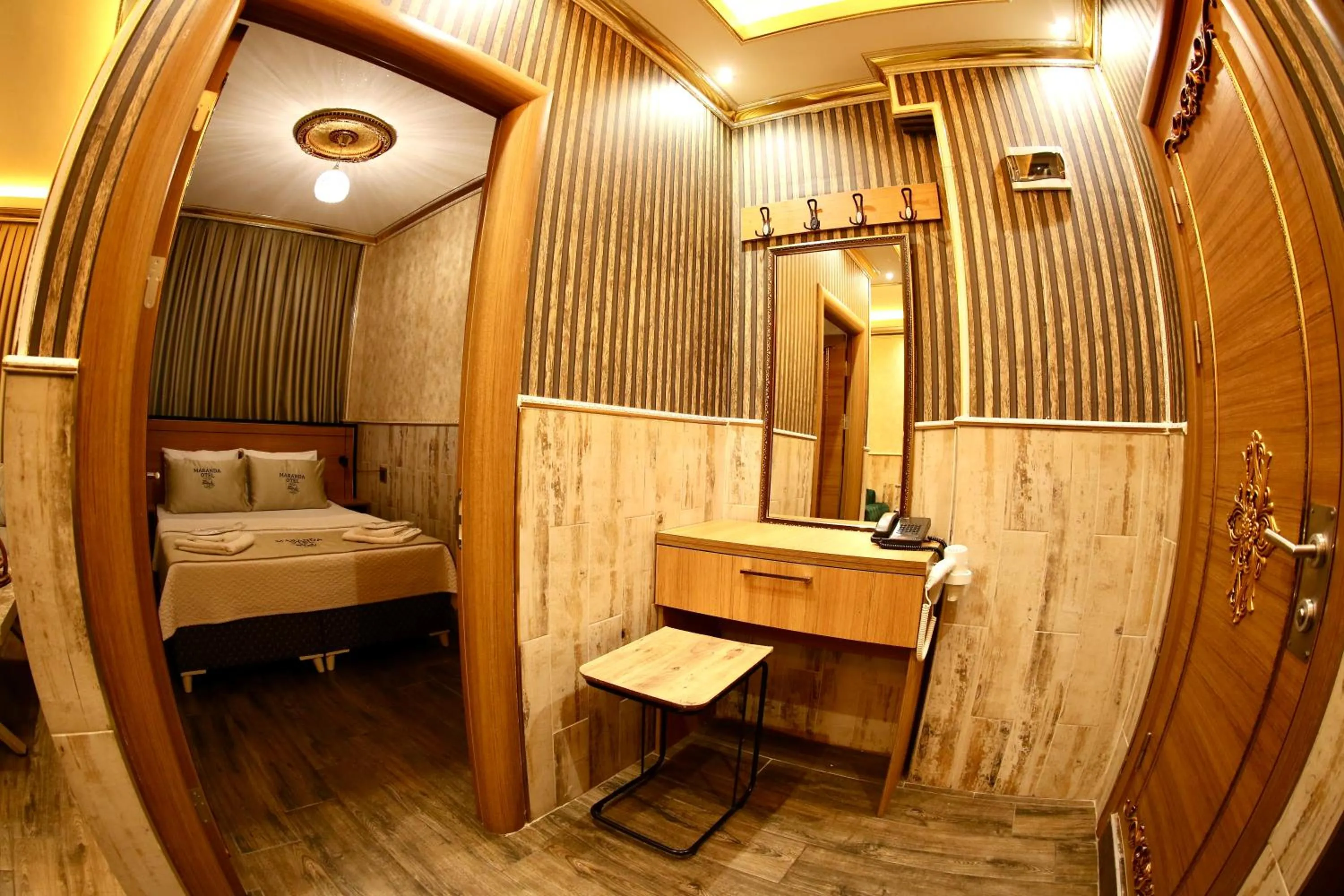 Bed in Maranda Suit Hotel