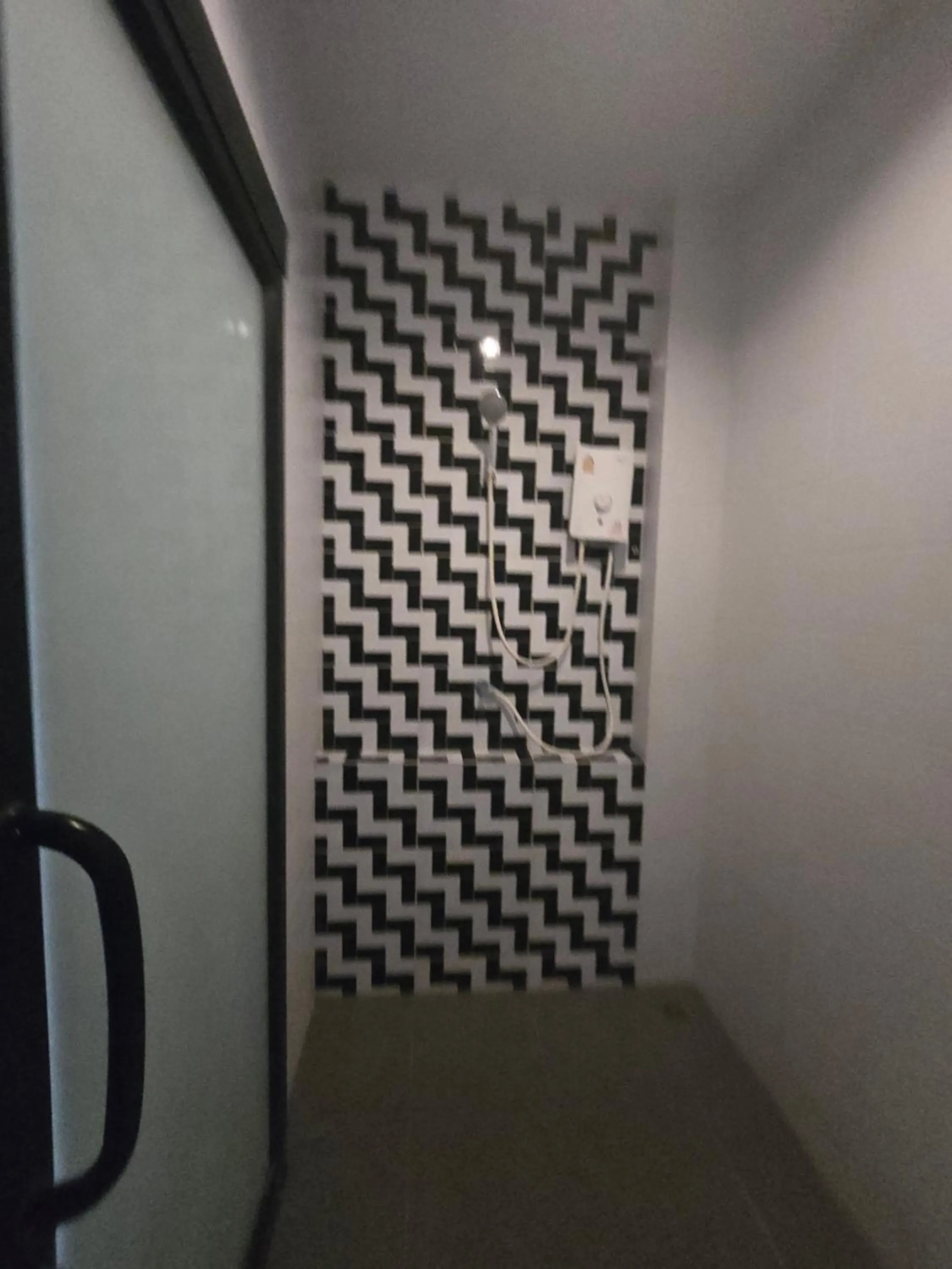 Shower in H&Y Chaweng