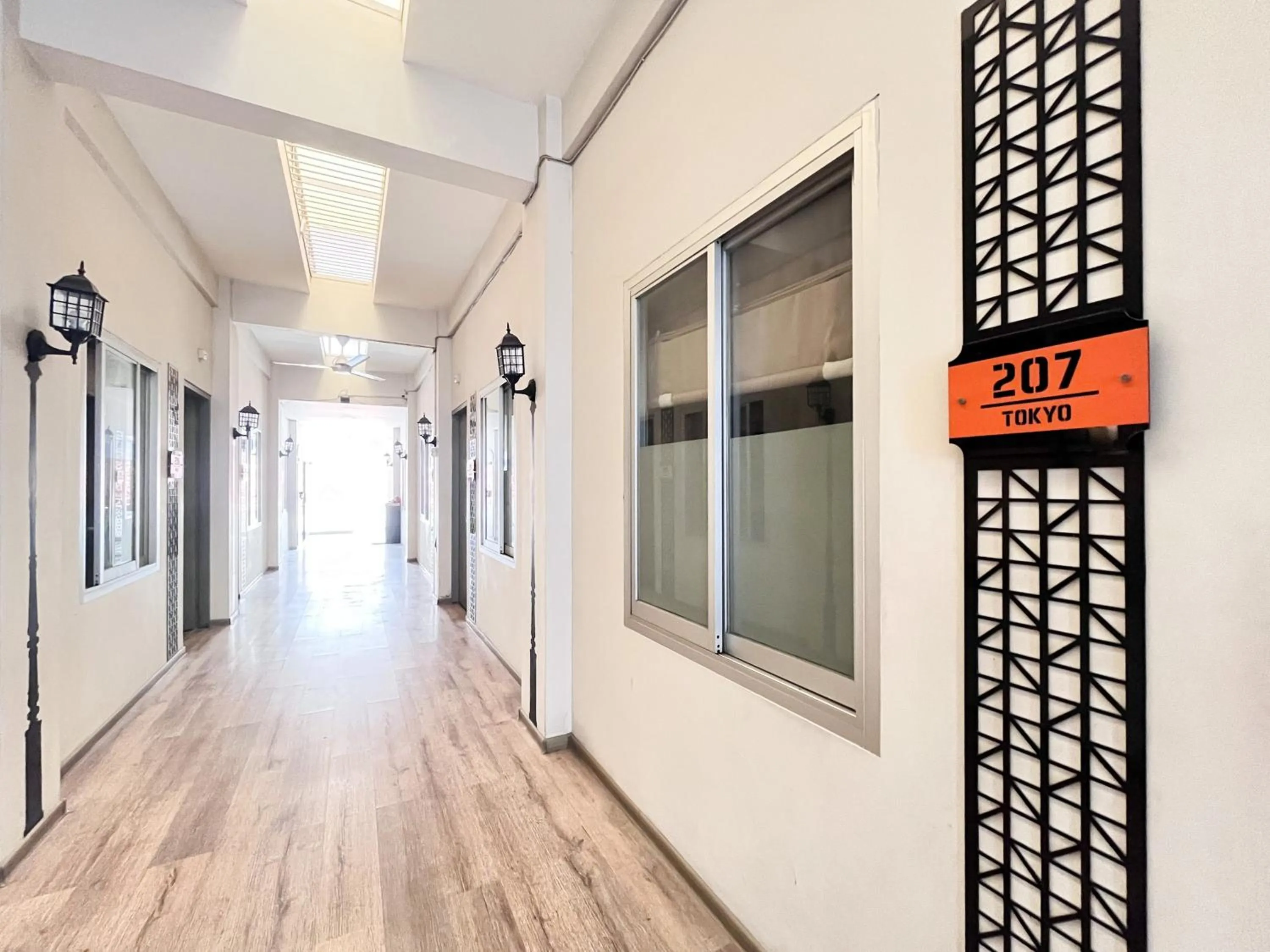 Property building in Sans Hotel Syariah Graha 100 Gubeng Surabaya