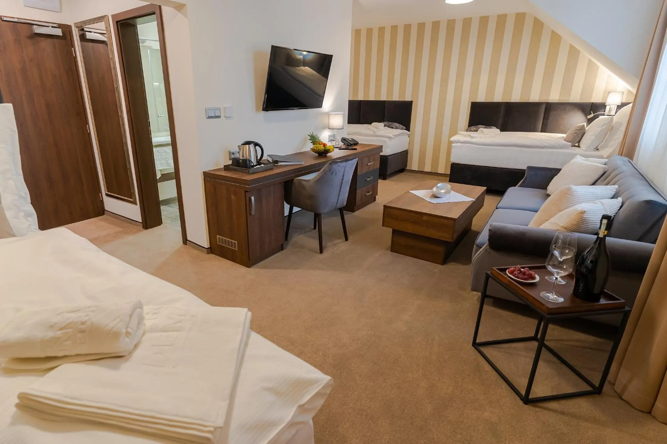 Coffee/tea facilities, Bed in Wellness Hotel Demänová