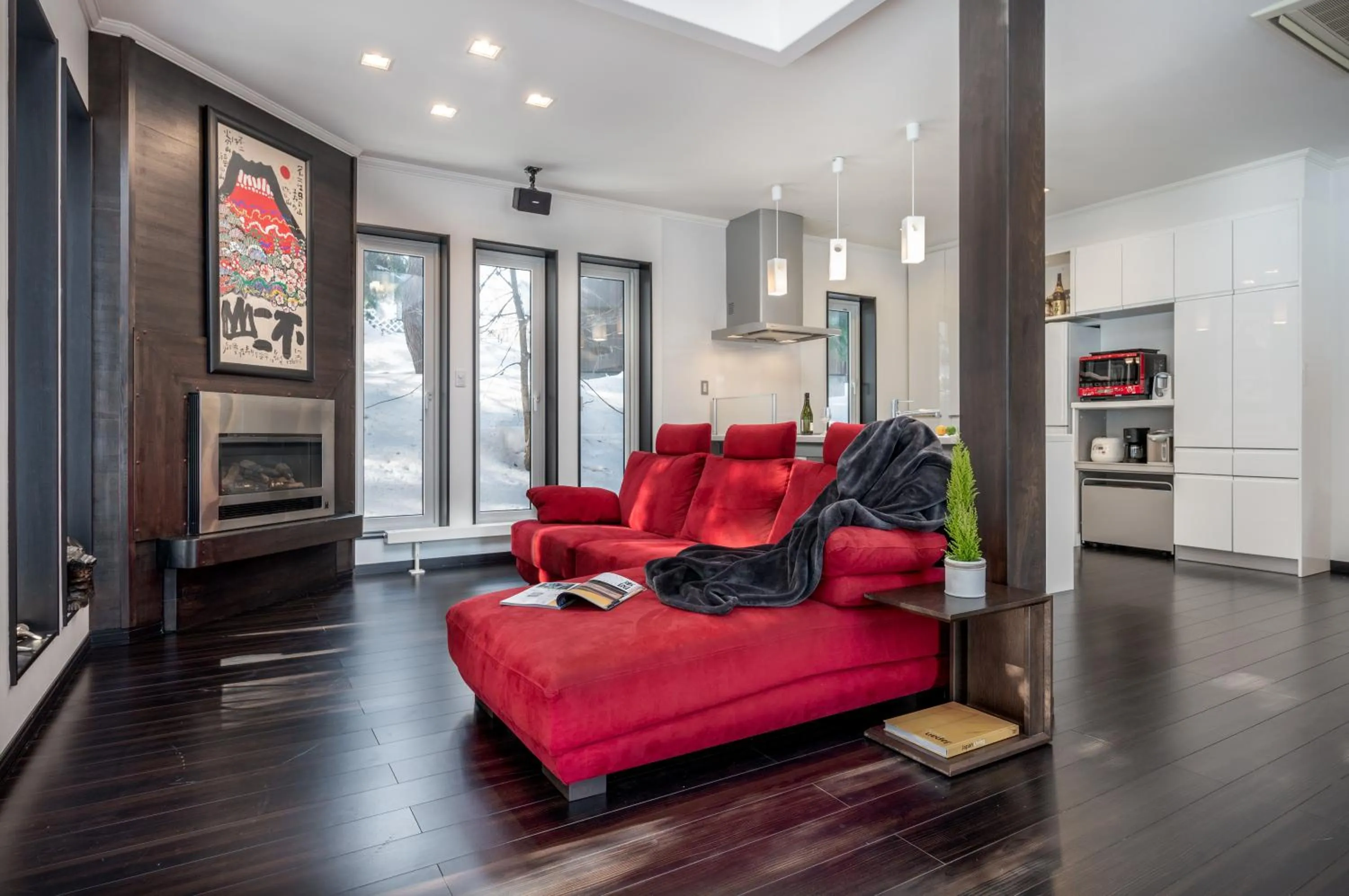 Seating area in Shochikubai by H2 Life