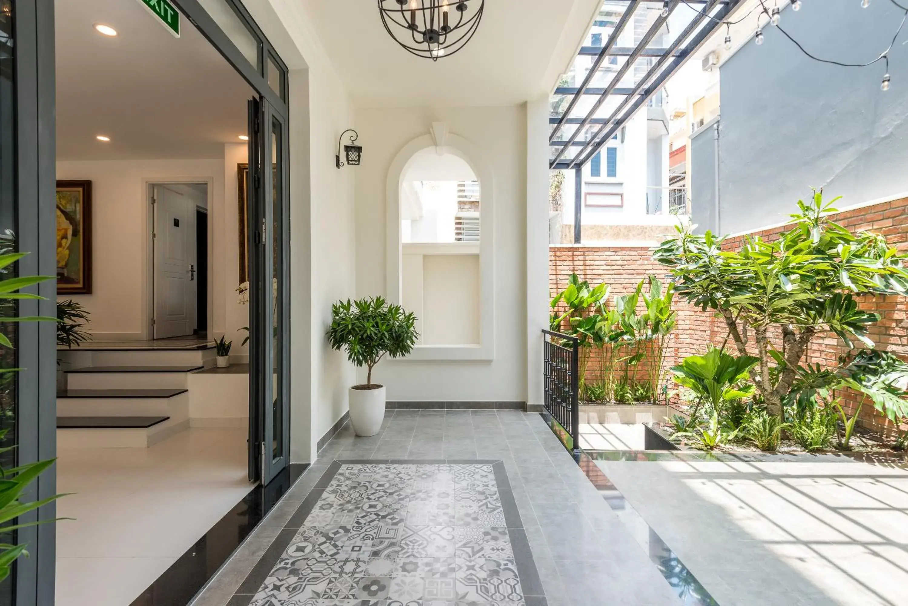 Facade/entrance in Cozrum Homes The Gallery Residence Facade/entrance in Cozrum Homes The Gallery Residence