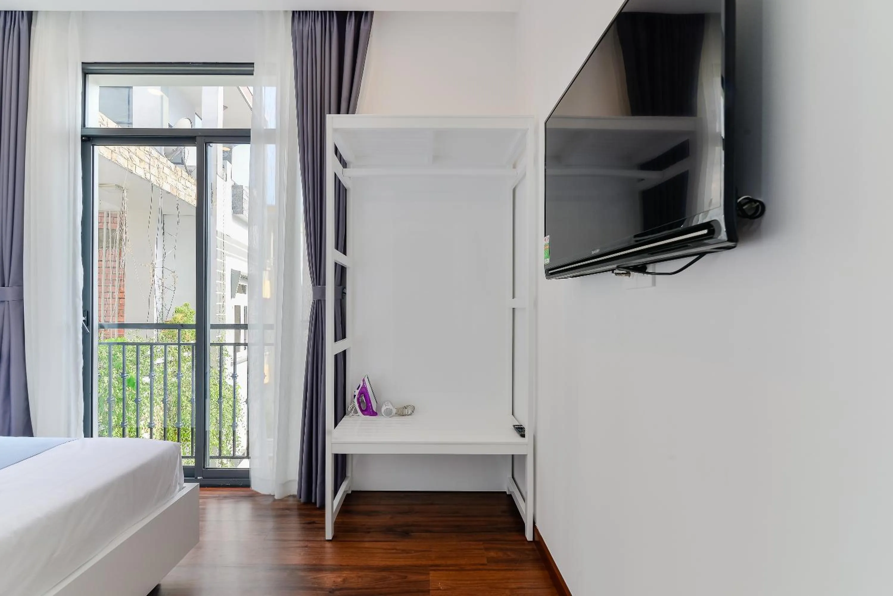 Balcony/Terrace, Bed in Cozrum Homes The Gallery Residence