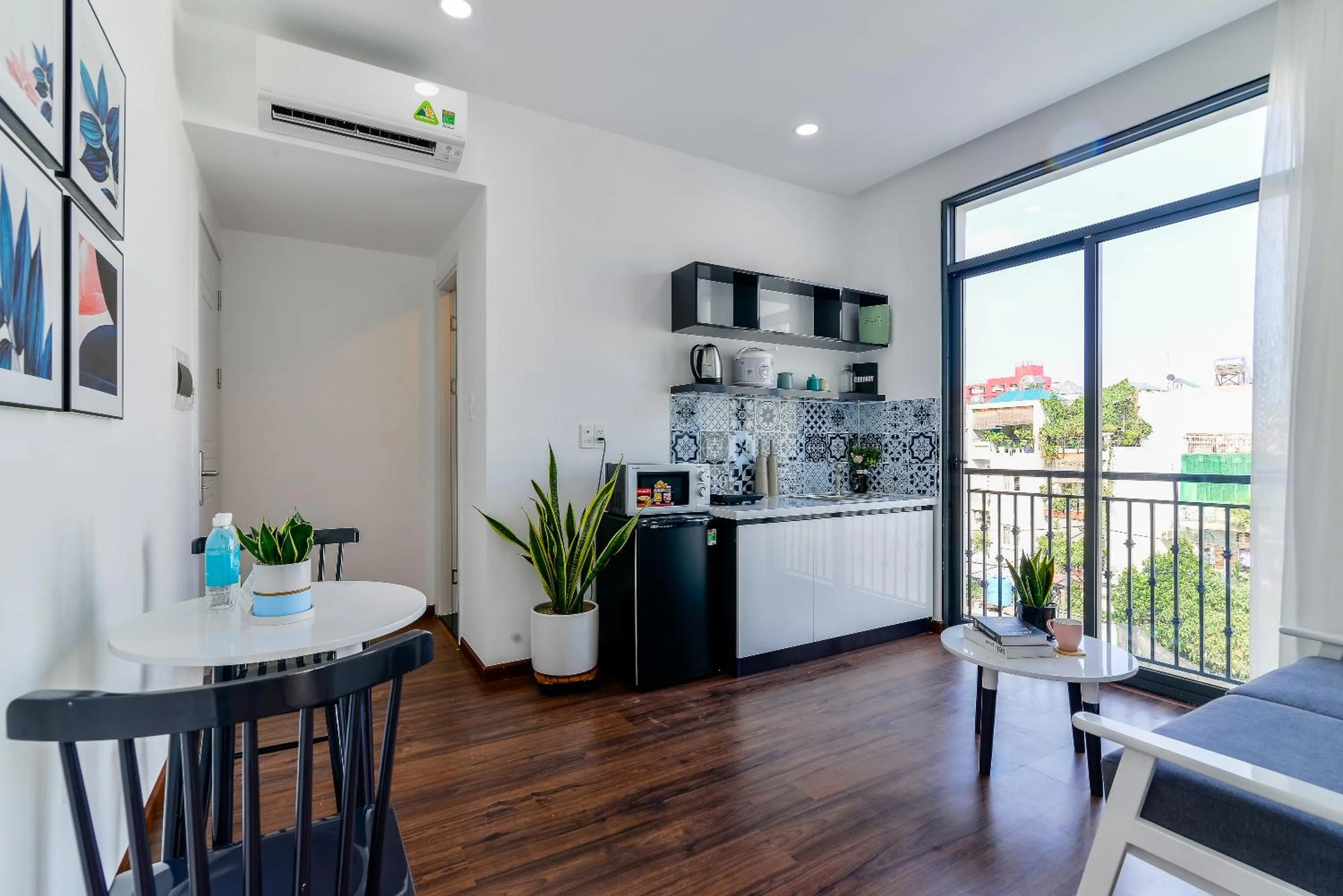 Living room in Cozrum Homes The Gallery Residence