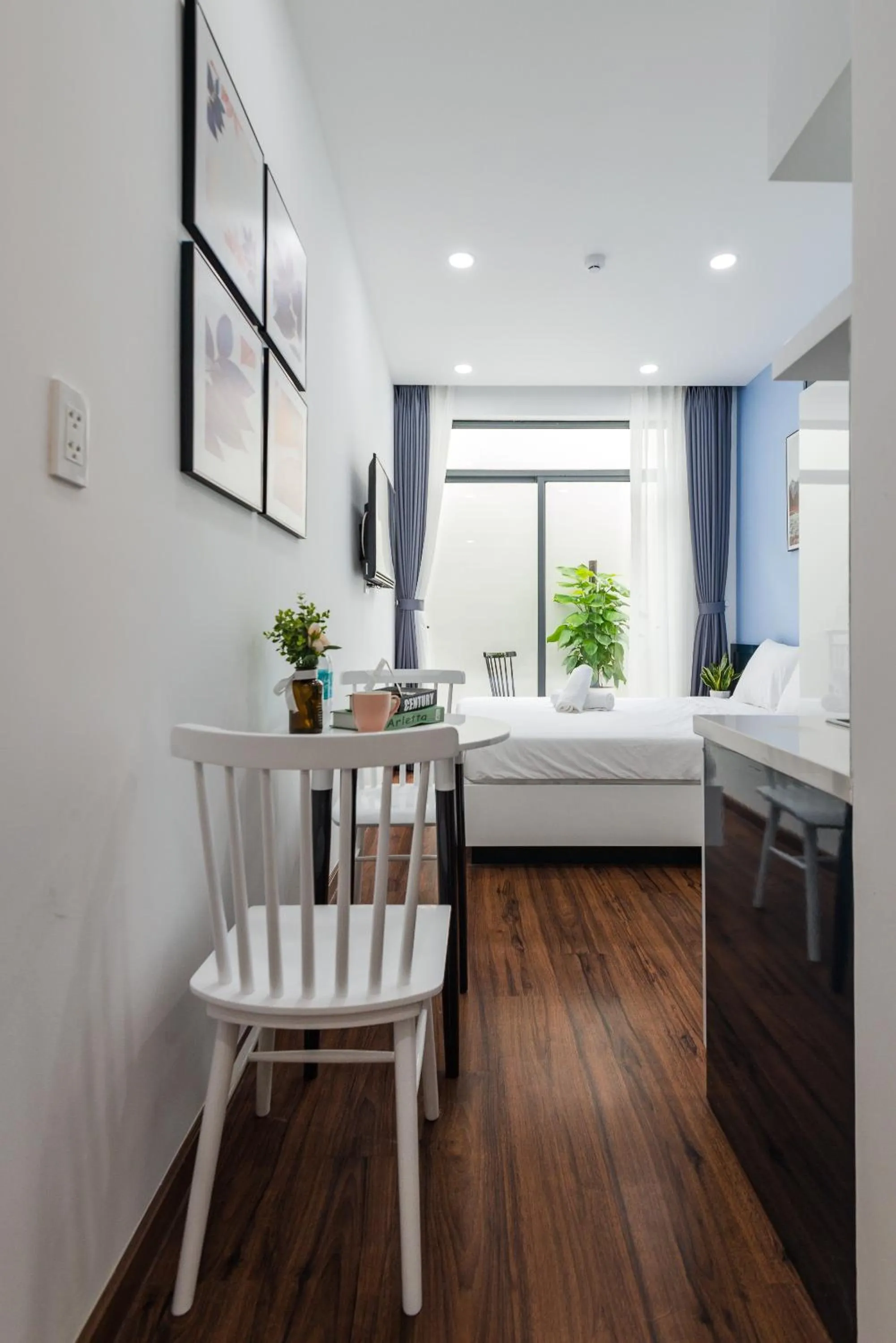 Bedroom, Bed in Cozrum Homes The Gallery Residence