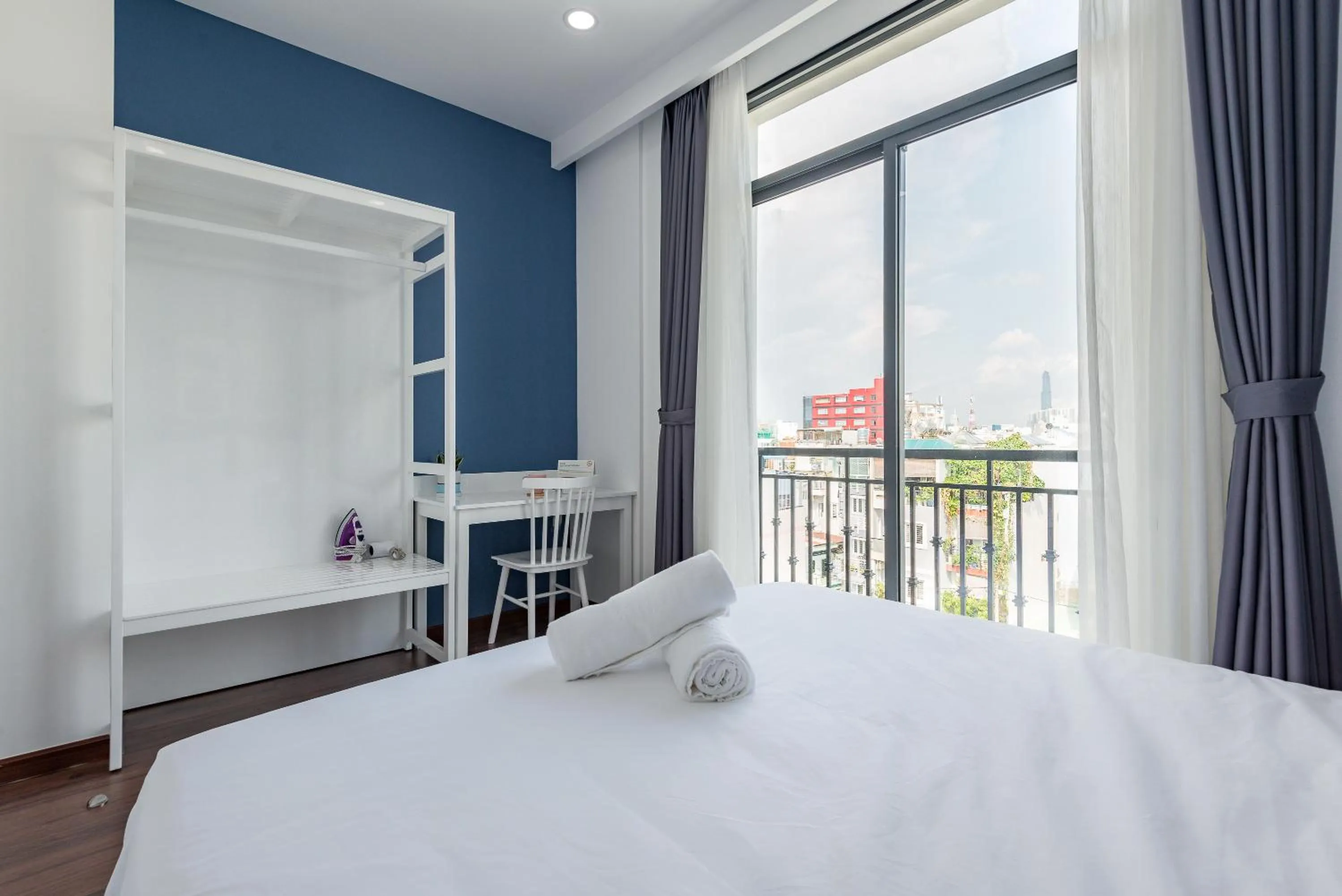 Bedroom, Bed in Cozrum Homes The Gallery Residence