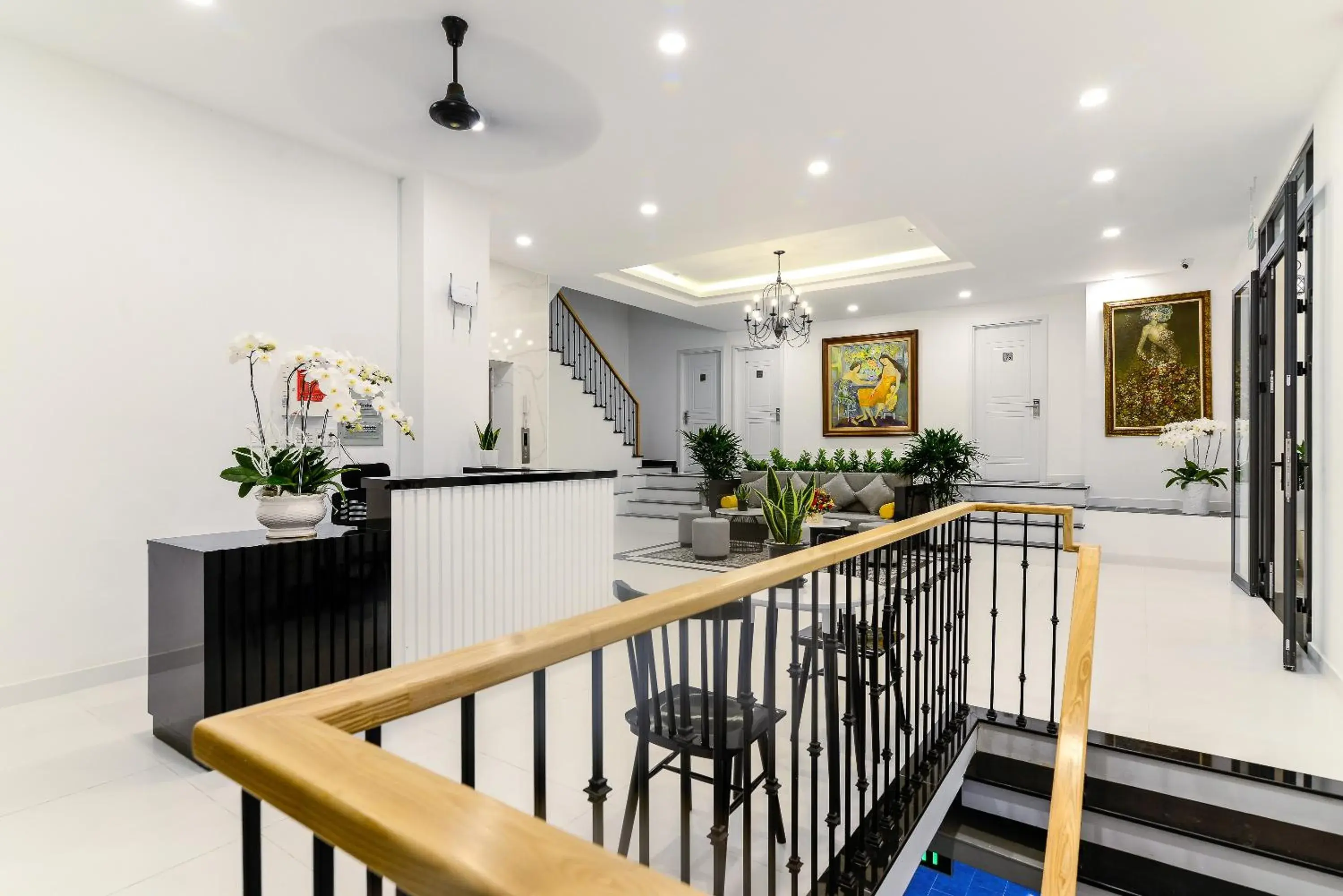 Lobby or reception in Cozrum Homes The Gallery Residence Lobby or reception in Cozrum Homes The Gallery Residence