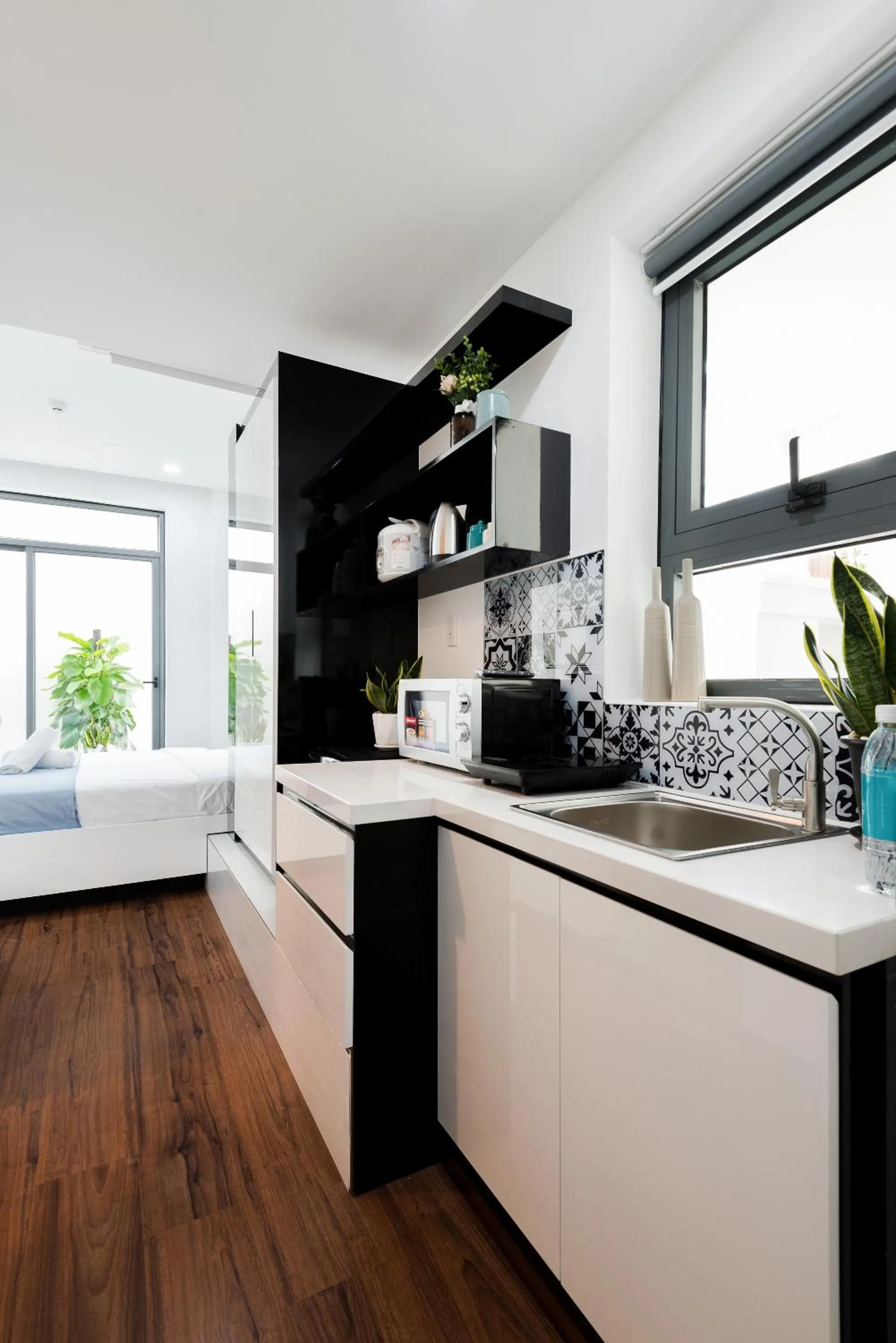 Kitchen or kitchenette in Cozrum Homes The Gallery Residence
