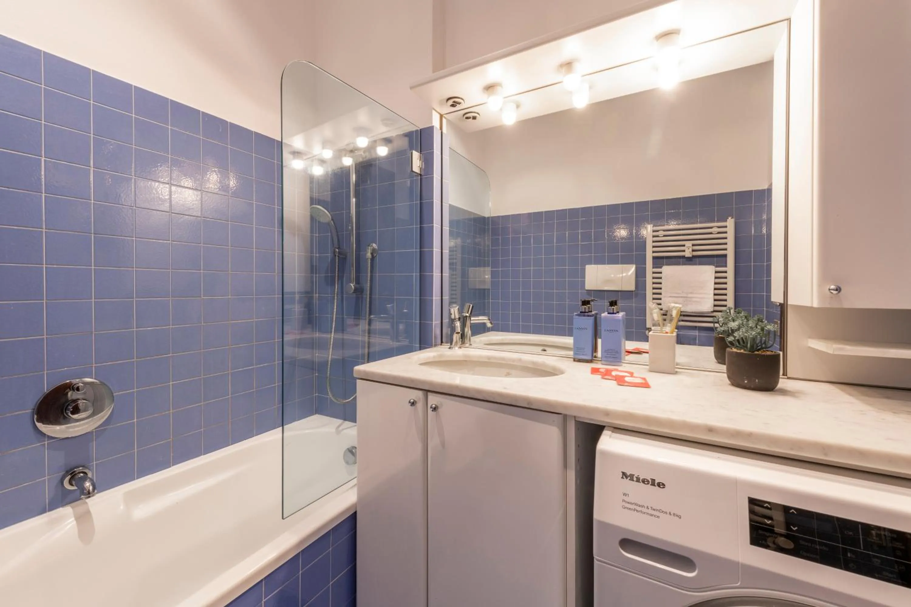 MILAN ROYAL SUITES LUXURY P.ZZA DELLA REPUBBLICA