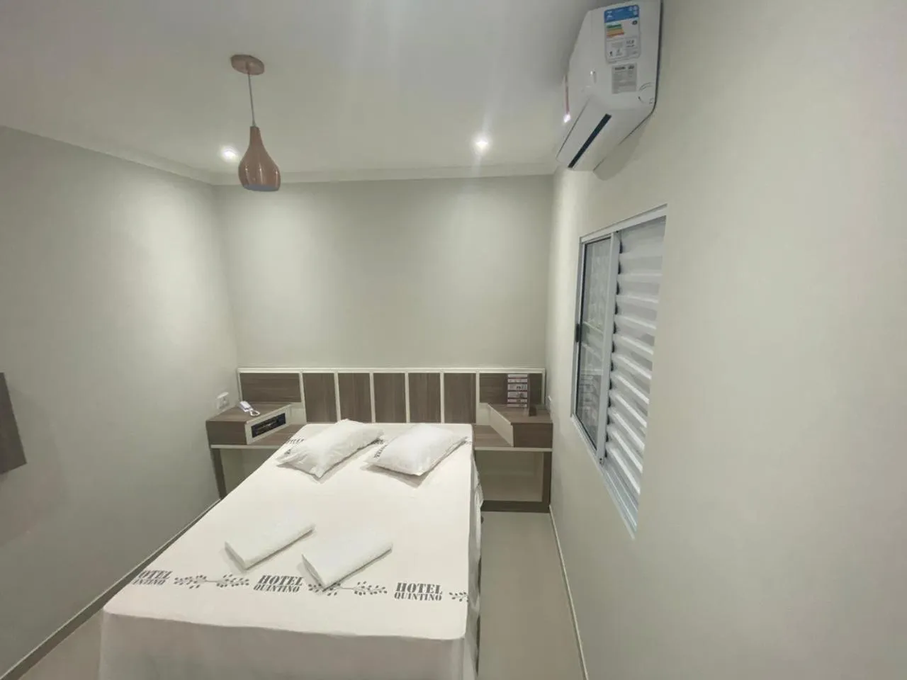 Bed in Hotel Quintino