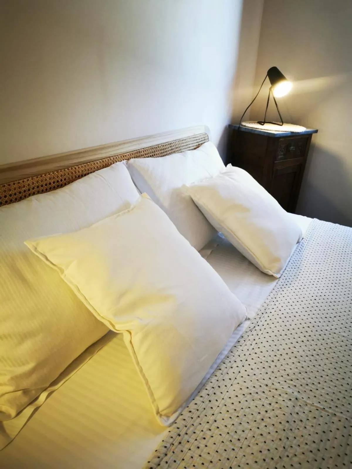 Bed in Dolce Farnetta en-Suite Spa & Yoga