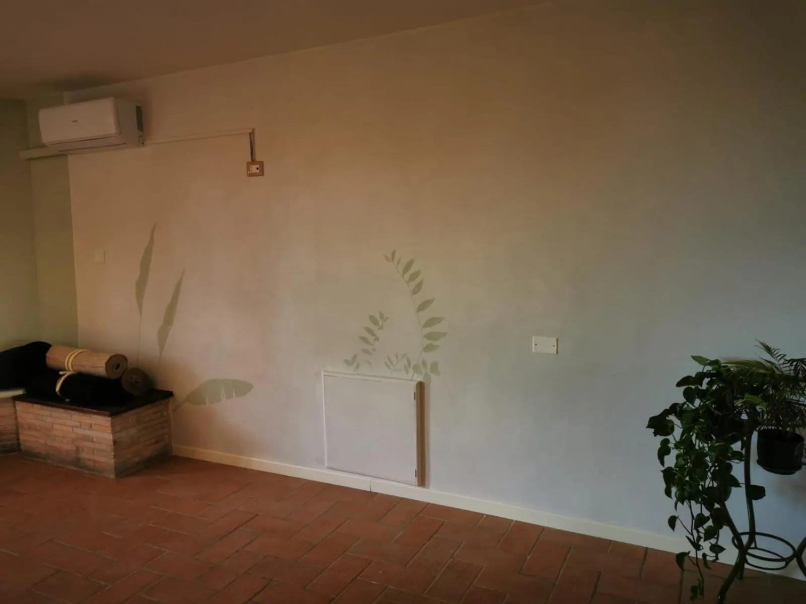 Fitness centre/facilities in Dolce Farnetta en-Suite Spa & Yoga