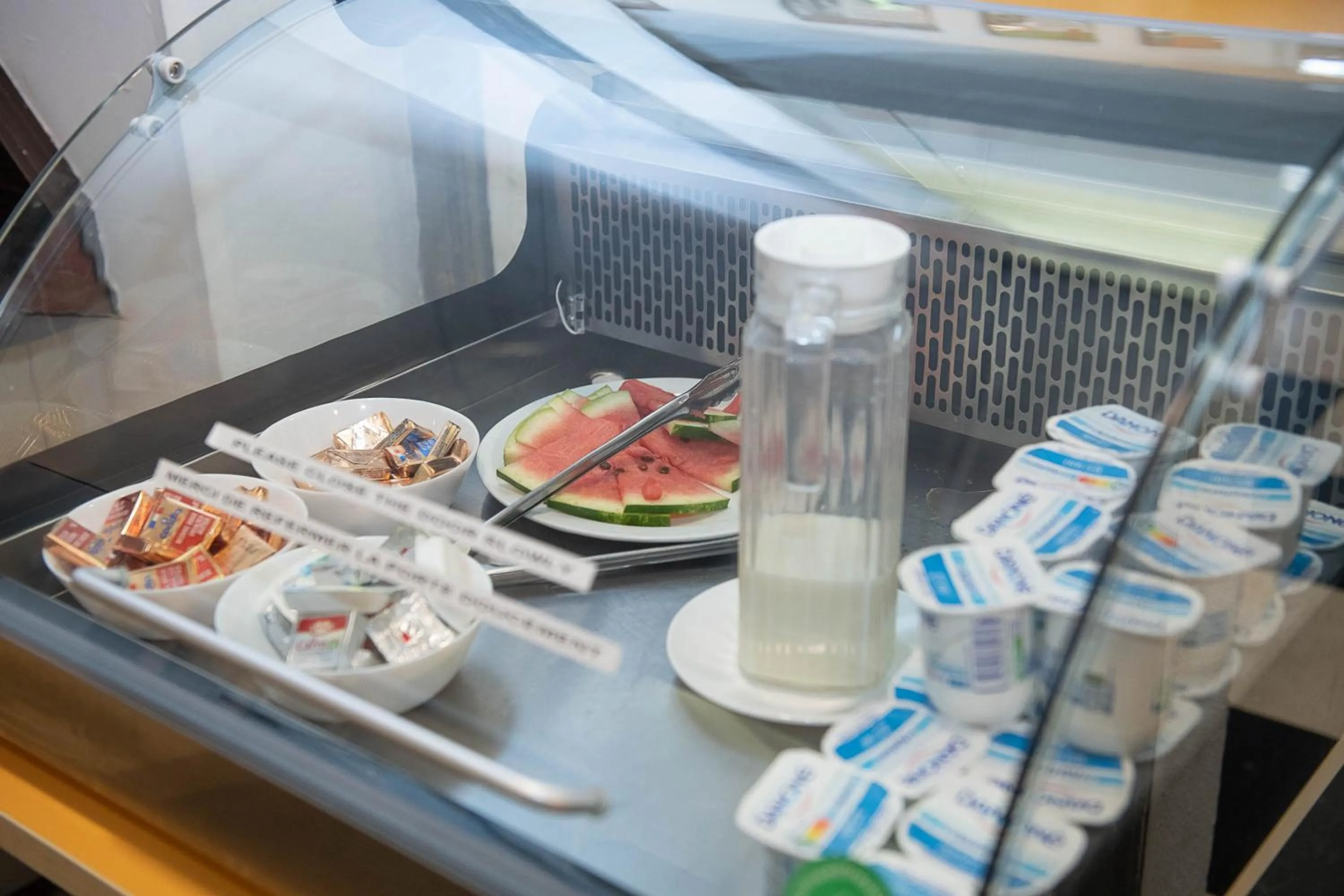 Breakfast in Auberge de Jeunesse HI Nice Les Camélias